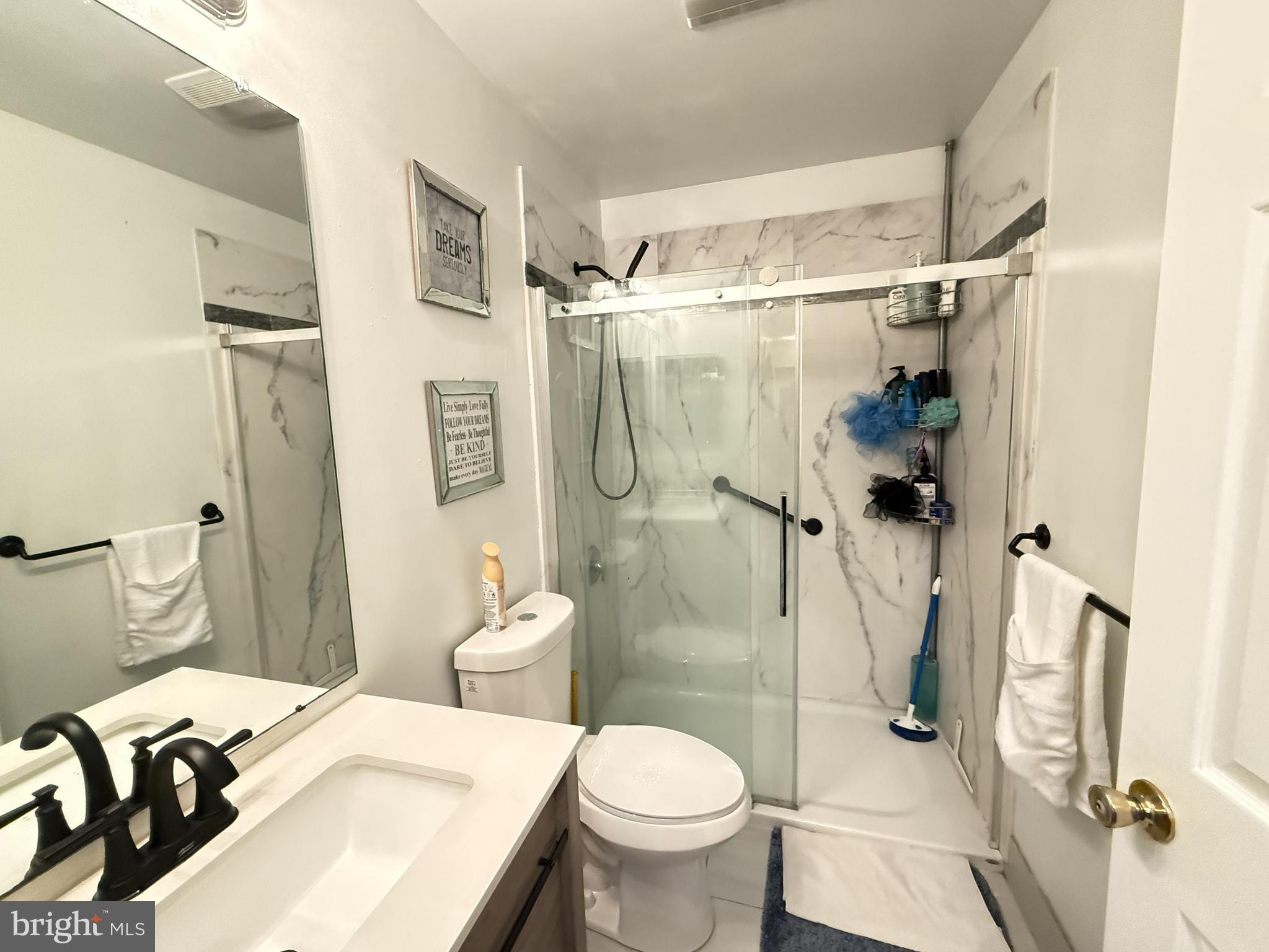 SAW CREEK ESTATES - Residential