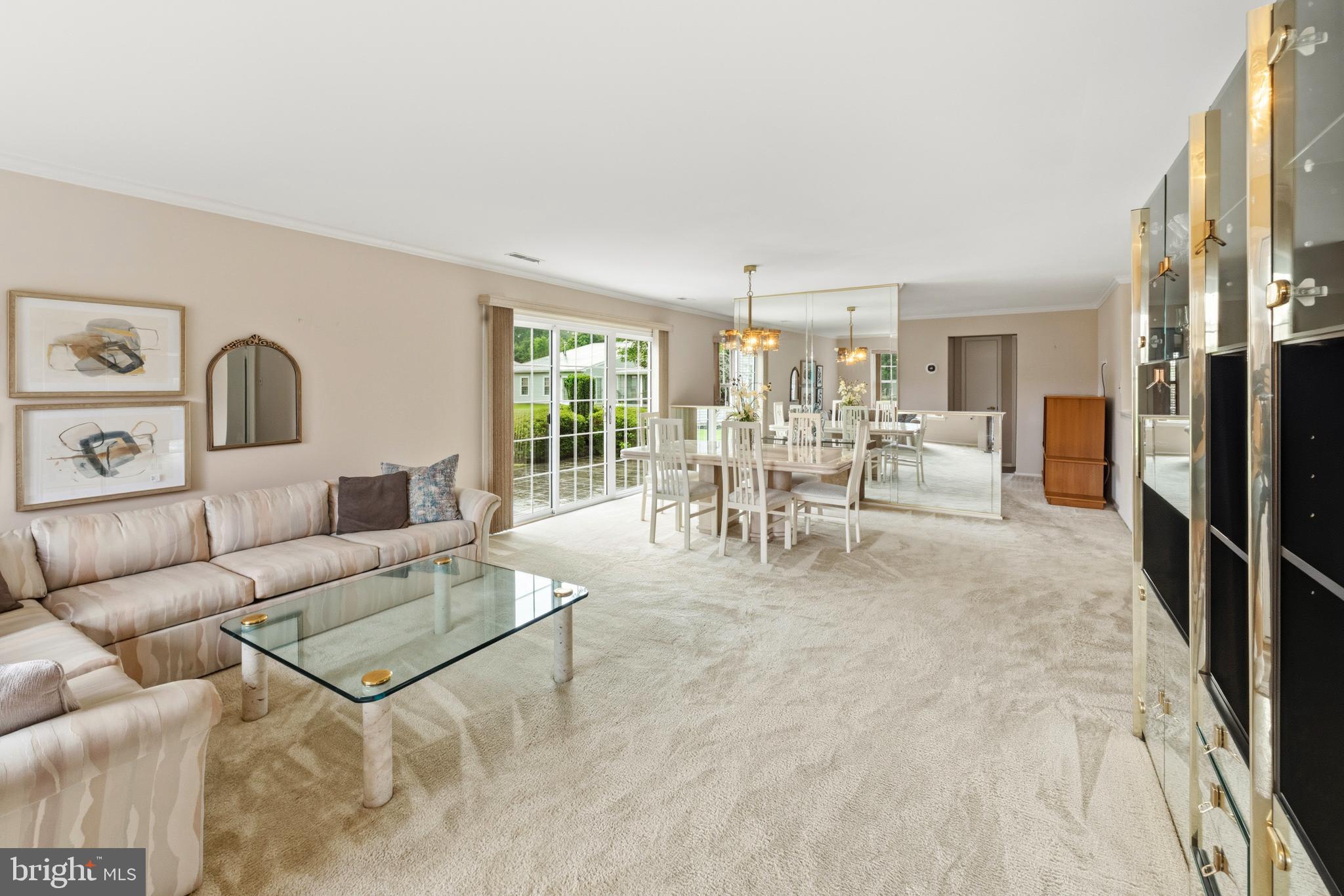 28 WHITE STONE COURT