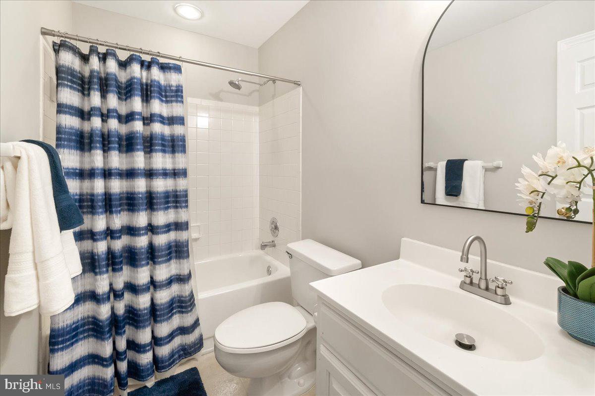 SPRING RIDGE - Residential