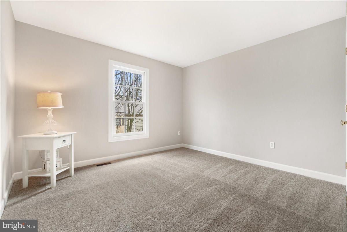 SPRING RIDGE - Residential