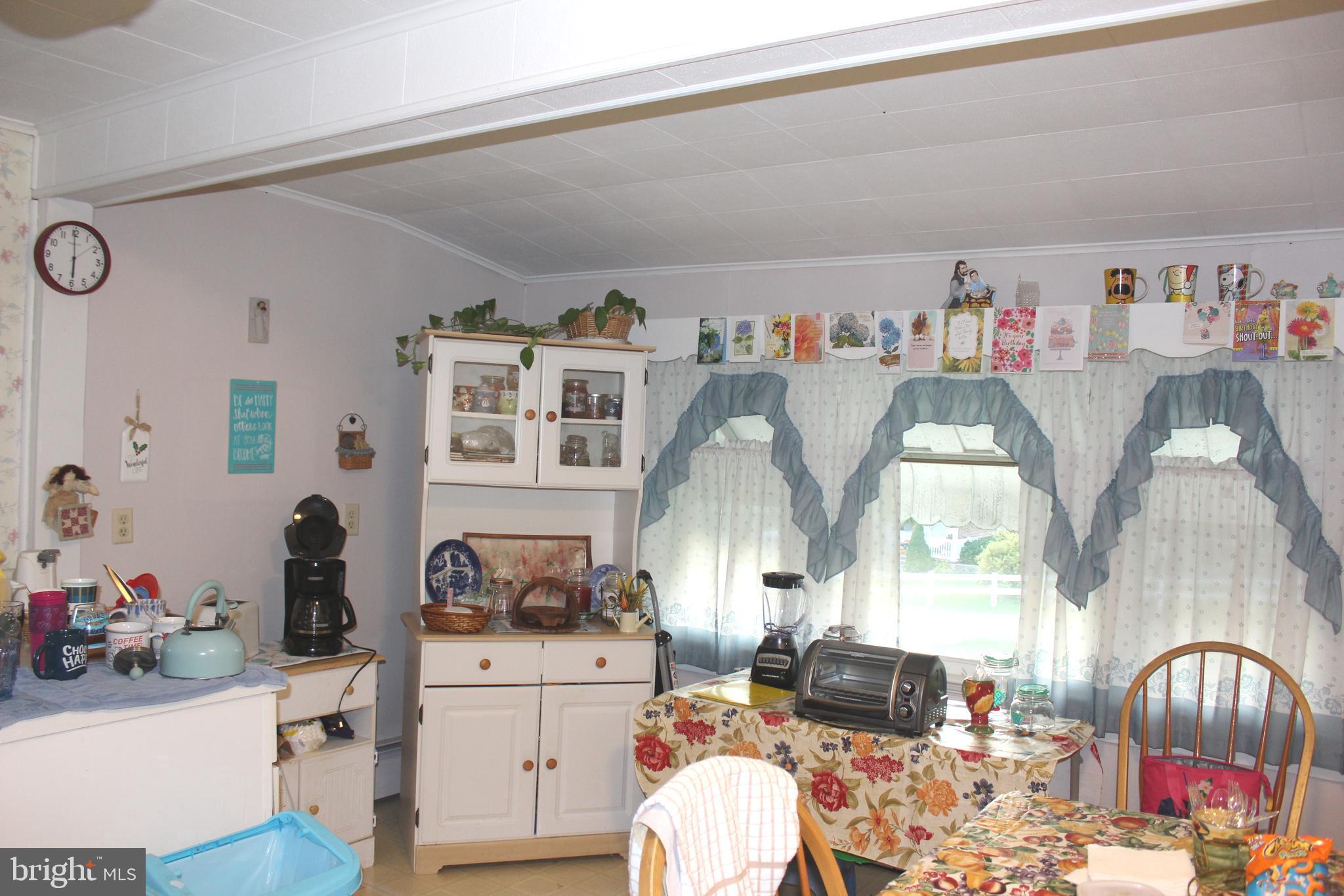 WILLIAMSTOWN - Residential