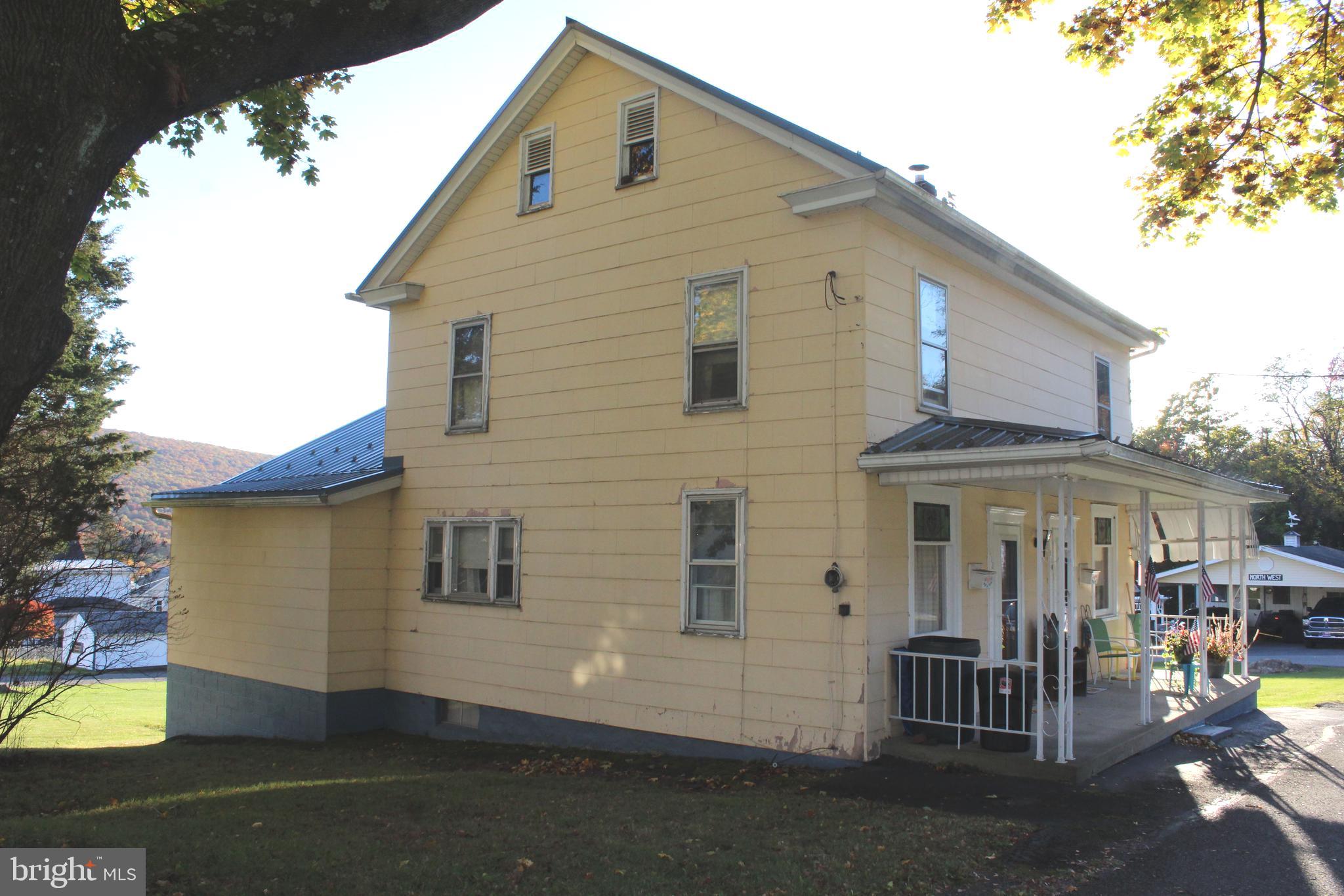 WILLIAMSTOWN - Residential