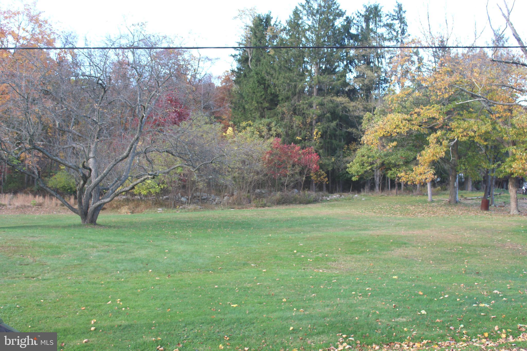 WILLIAMSTOWN - Residential