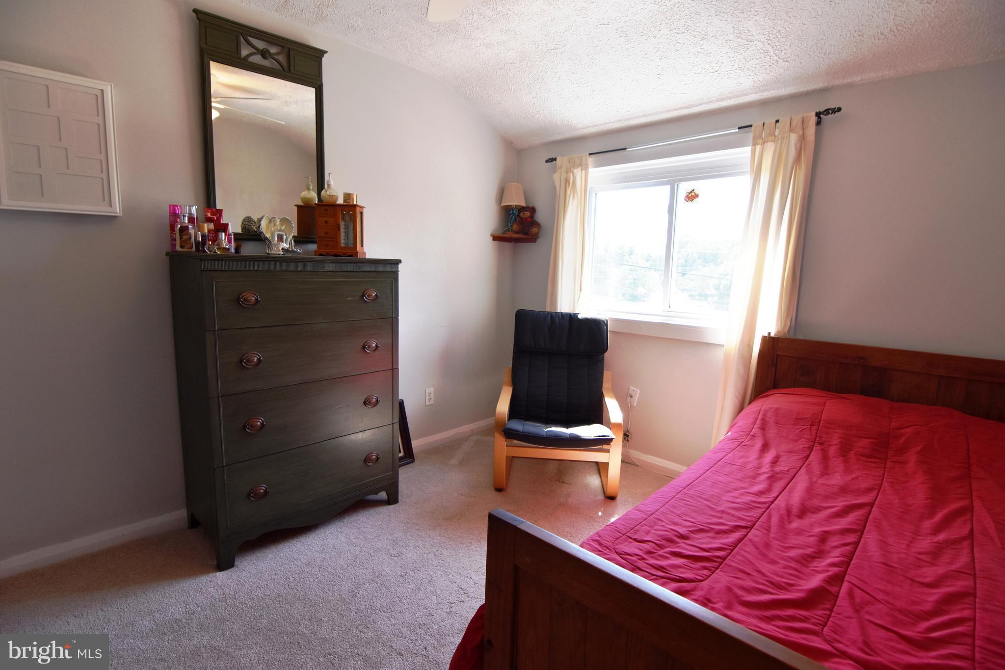 CHARLESMONT - Residential