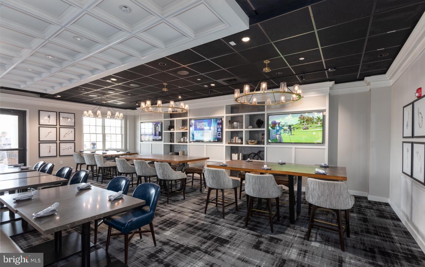 DOMINION VALLEY COUNTRY CLUB - Residential