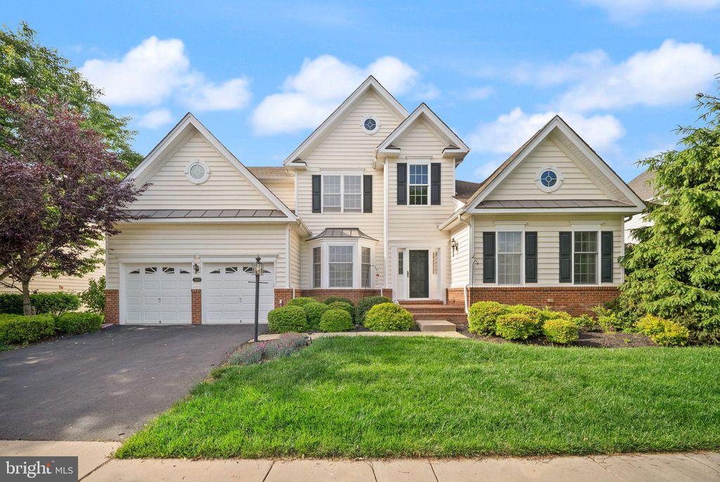 Photo of 4664 Glass Mountain Way, HAYMARKET, VA 20169 (MLS # VAPW2120530)