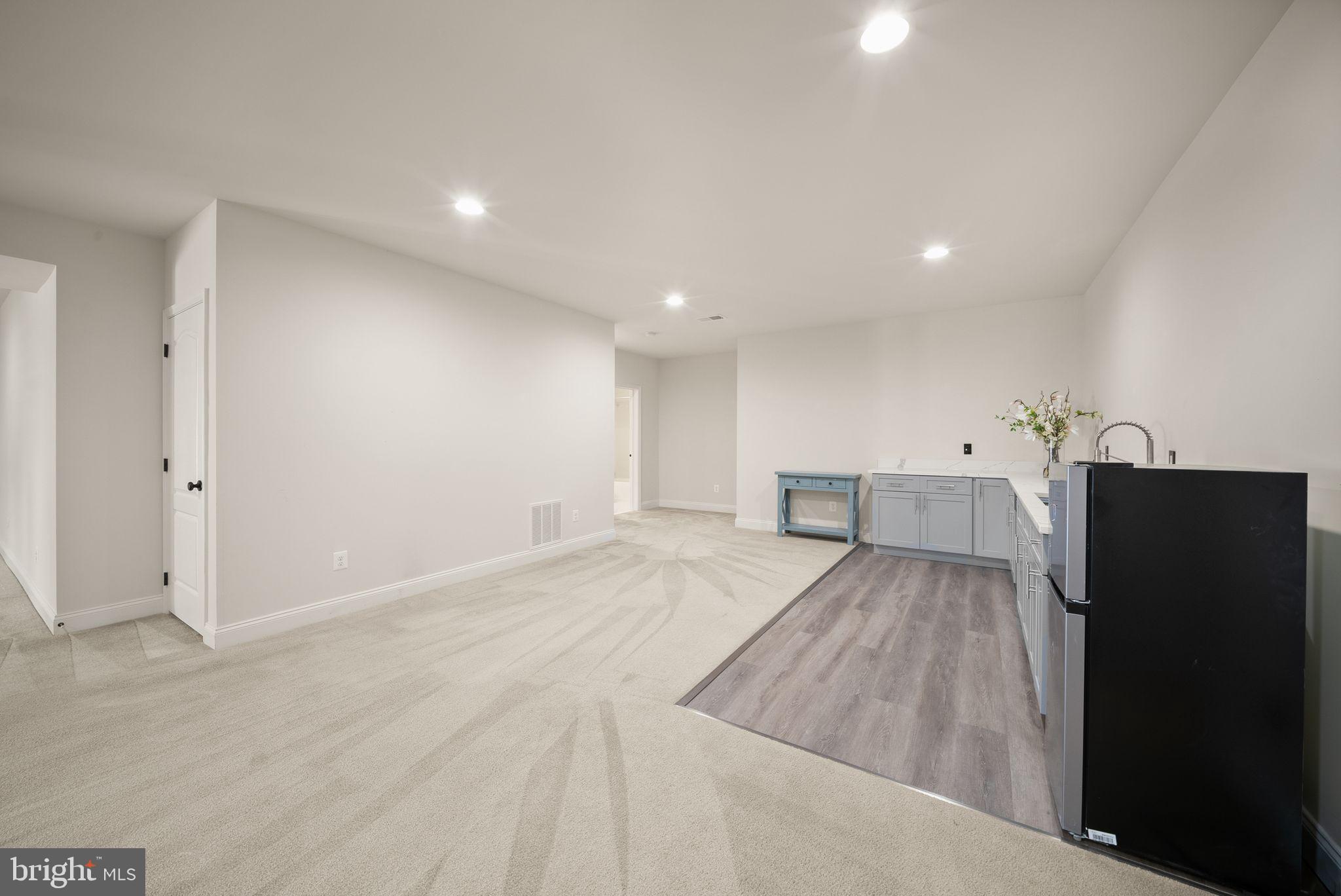 DOMINION VALLEY COUNTRY CLUB - Residential