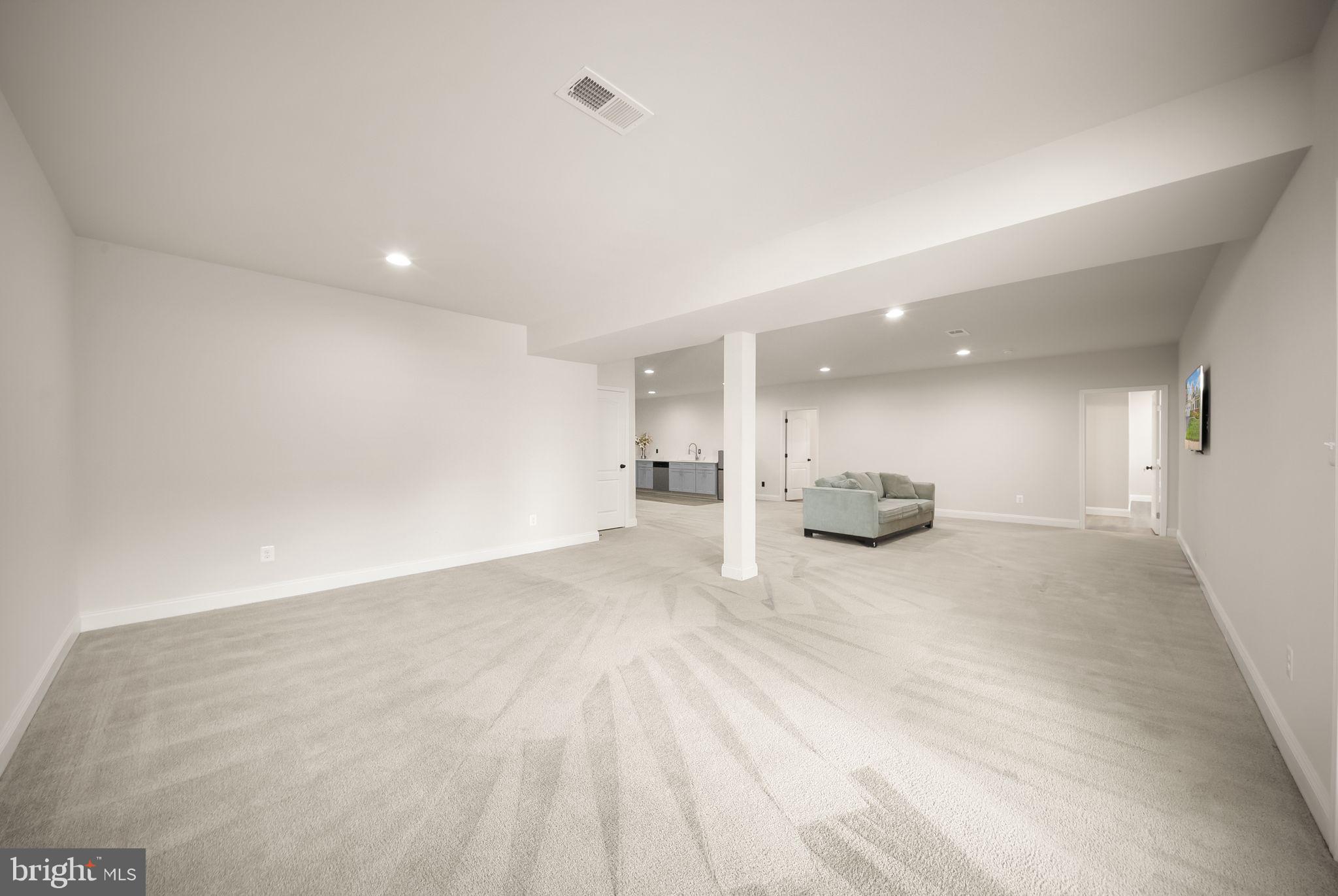 DOMINION VALLEY COUNTRY CLUB - Residential