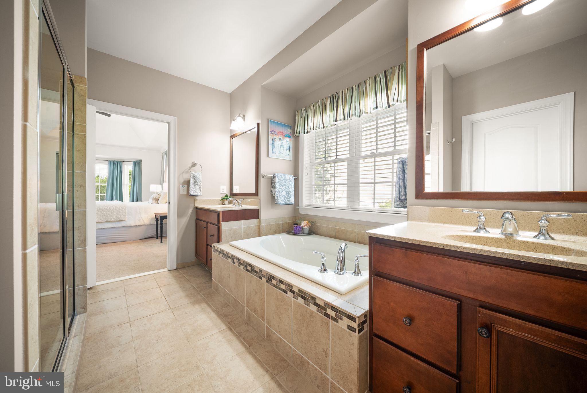 DOMINION VALLEY COUNTRY CLUB - Residential