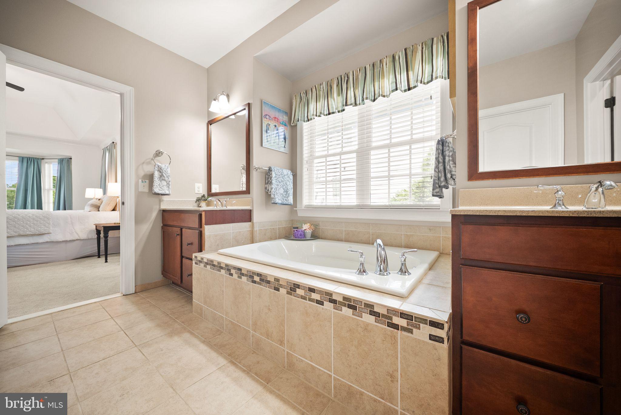 DOMINION VALLEY COUNTRY CLUB - Residential