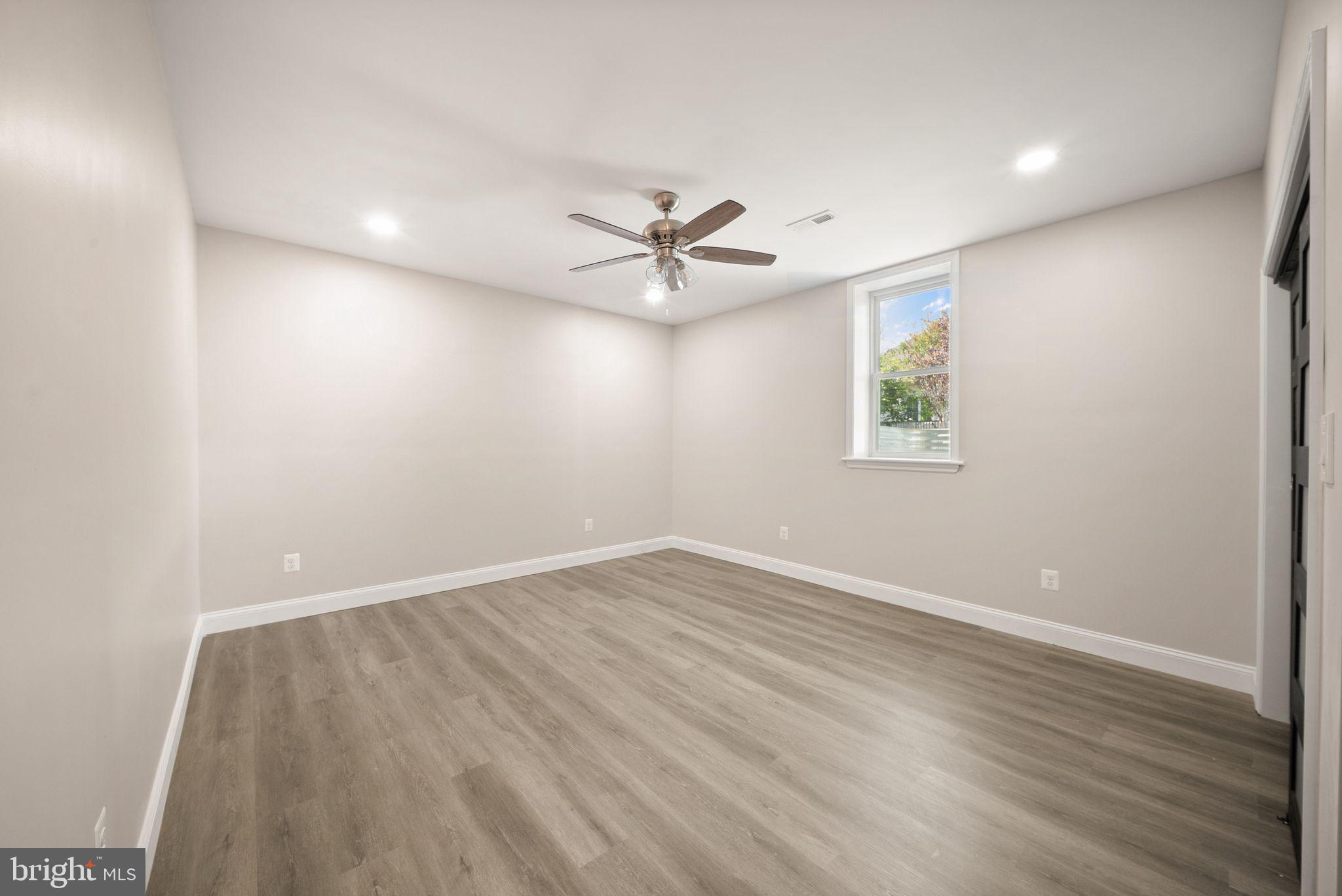 DOMINION VALLEY COUNTRY CLUB - Residential