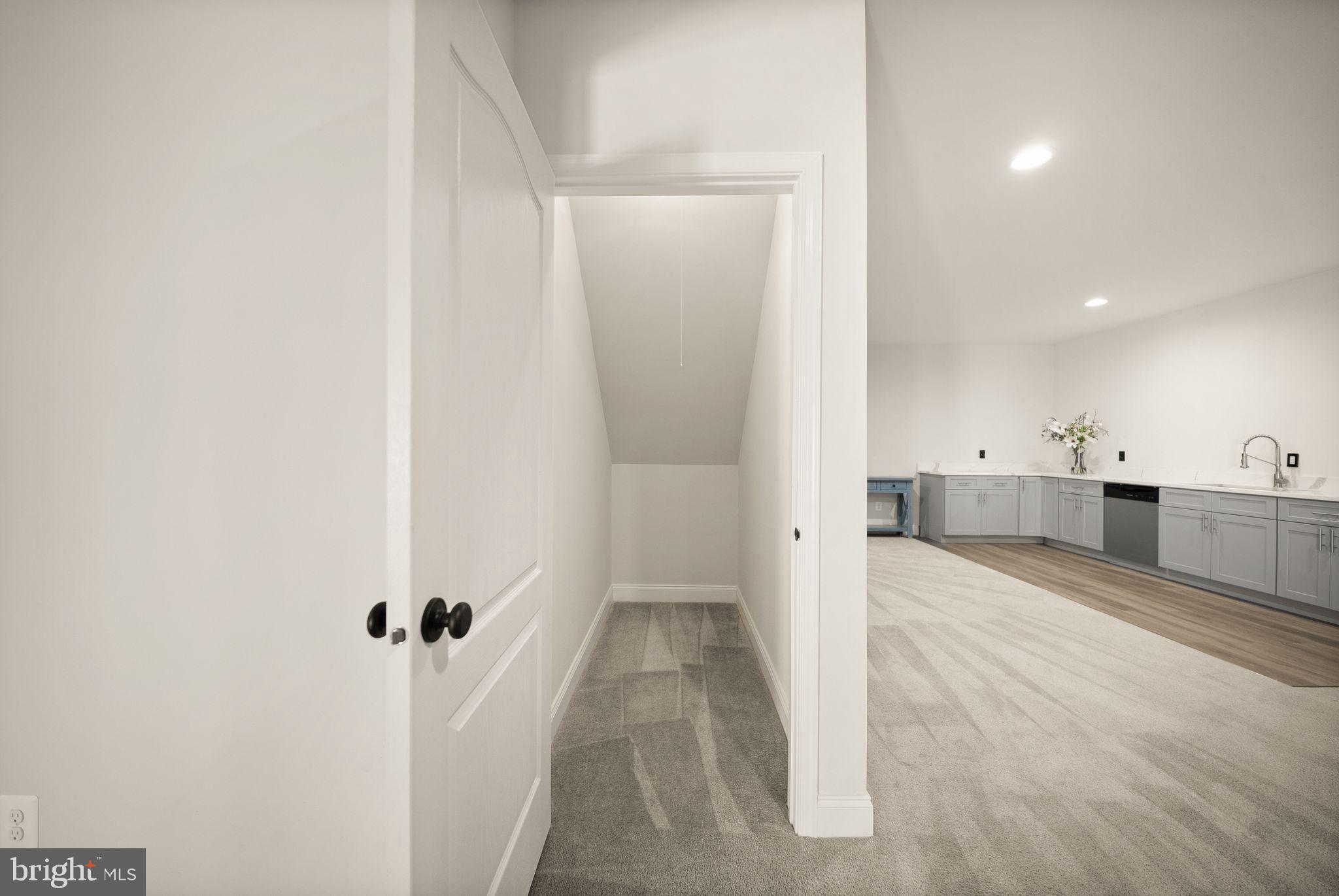 DOMINION VALLEY COUNTRY CLUB - Residential