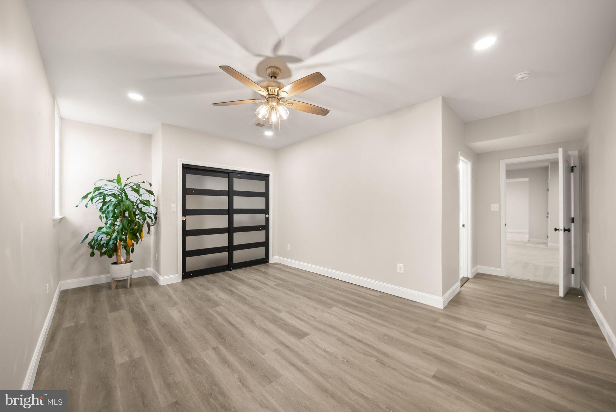 DOMINION VALLEY COUNTRY CLUB - Residential