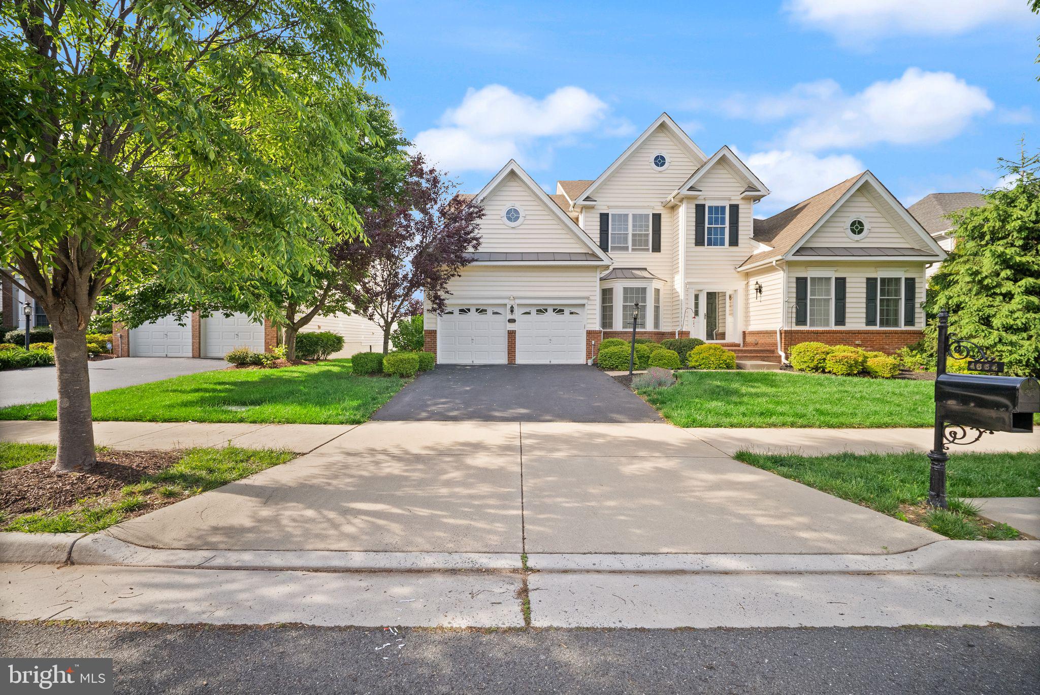 DOMINION VALLEY COUNTRY CLUB - Residential