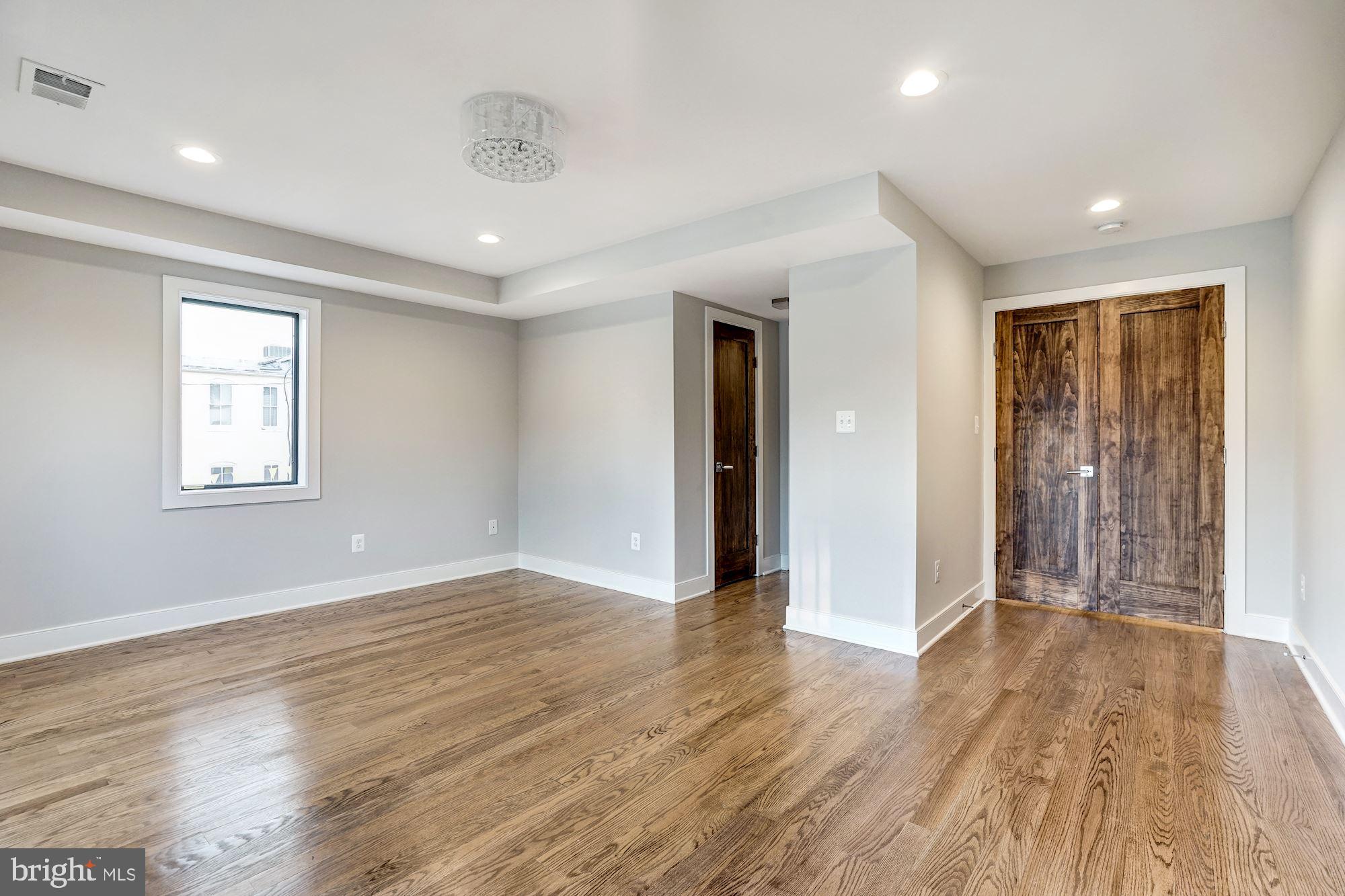 CARRIAGE WORKS - Residential