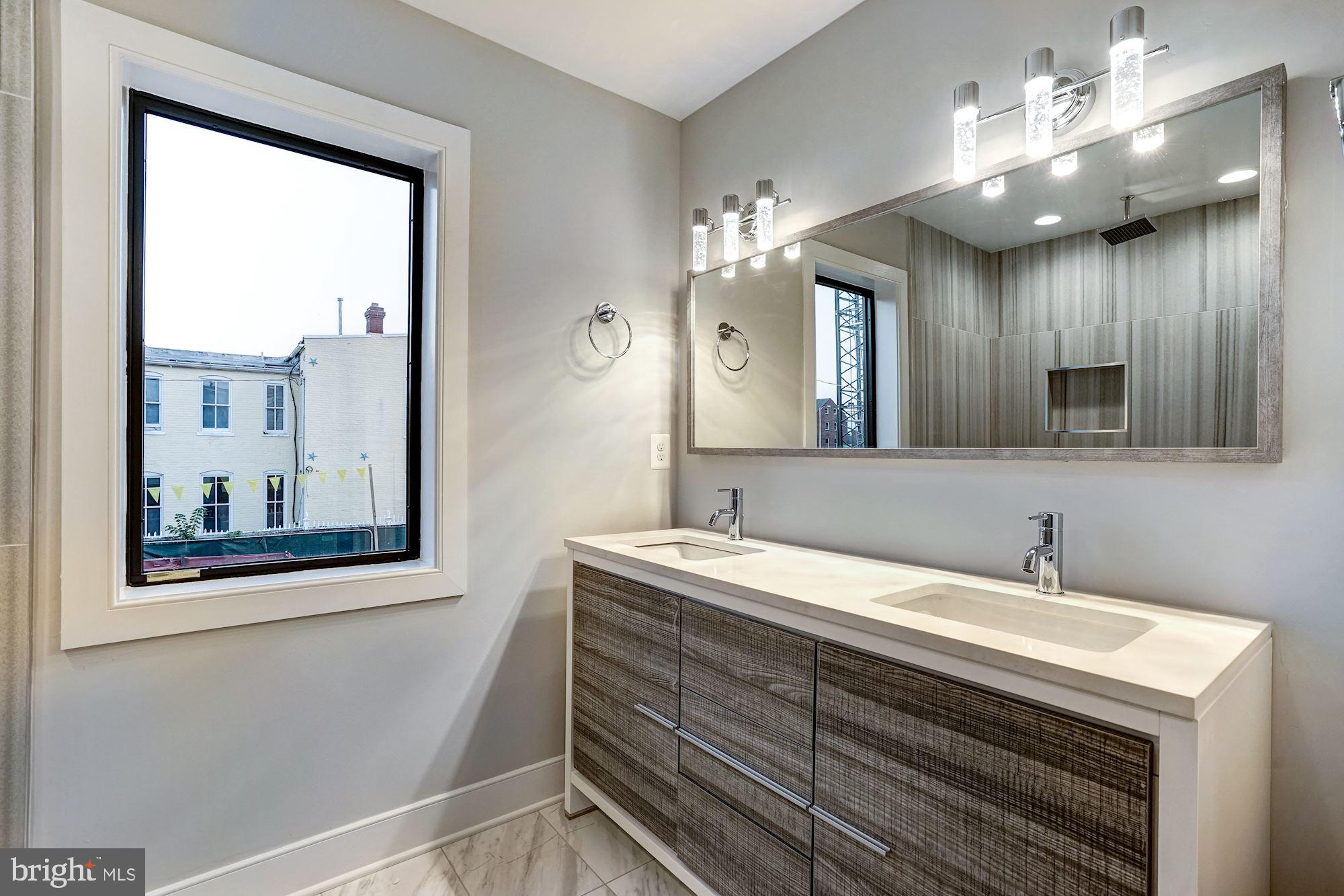 CARRIAGE WORKS - Residential