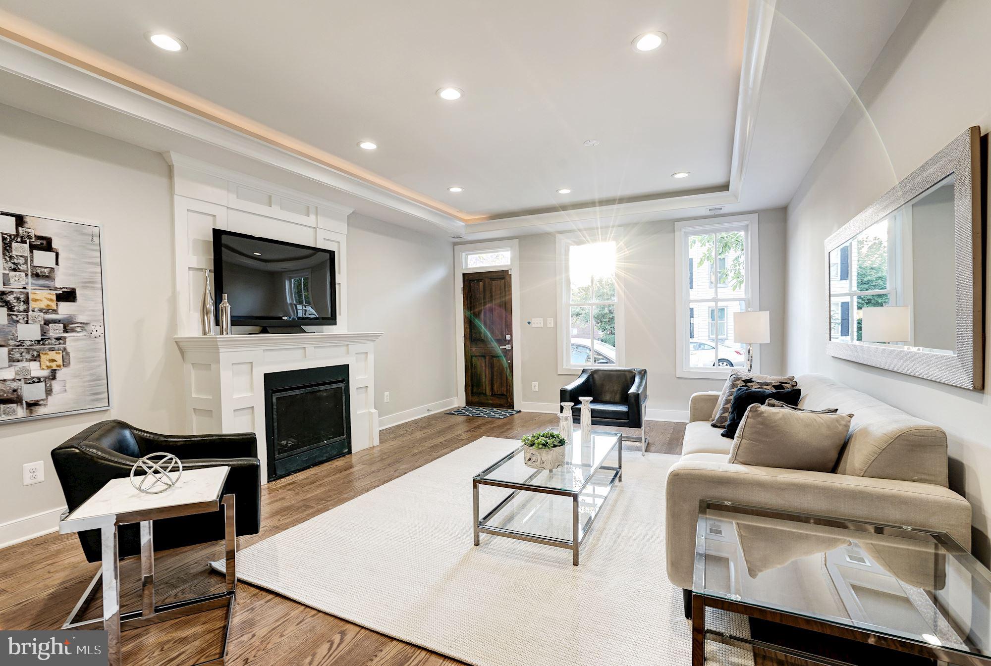 CARRIAGE WORKS - Residential