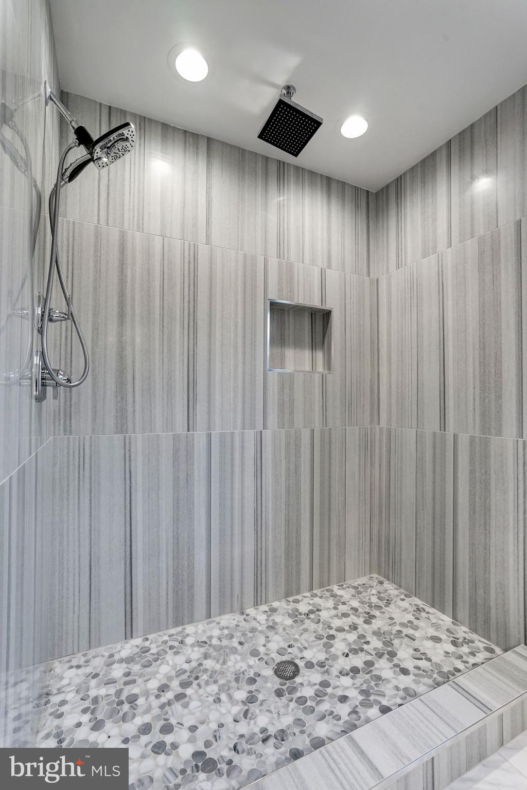 CARRIAGE WORKS - Residential