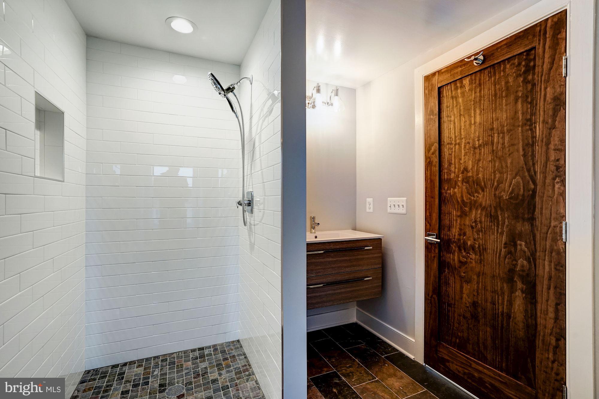 CARRIAGE WORKS - Residential