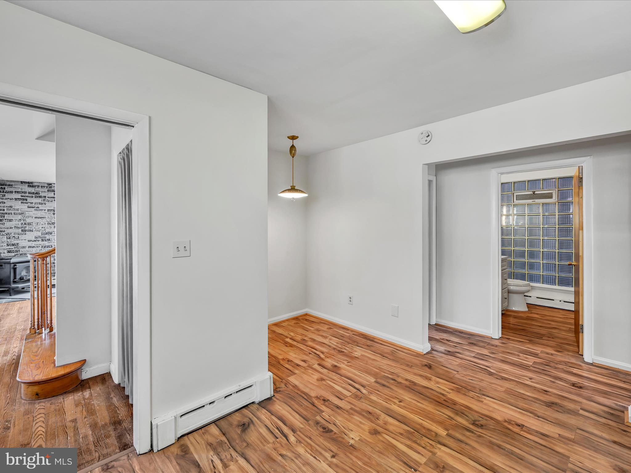 MINERSVILLE - Residential