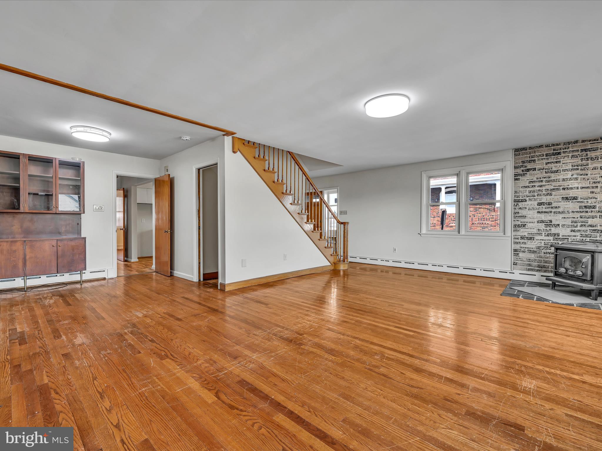 MINERSVILLE - Residential