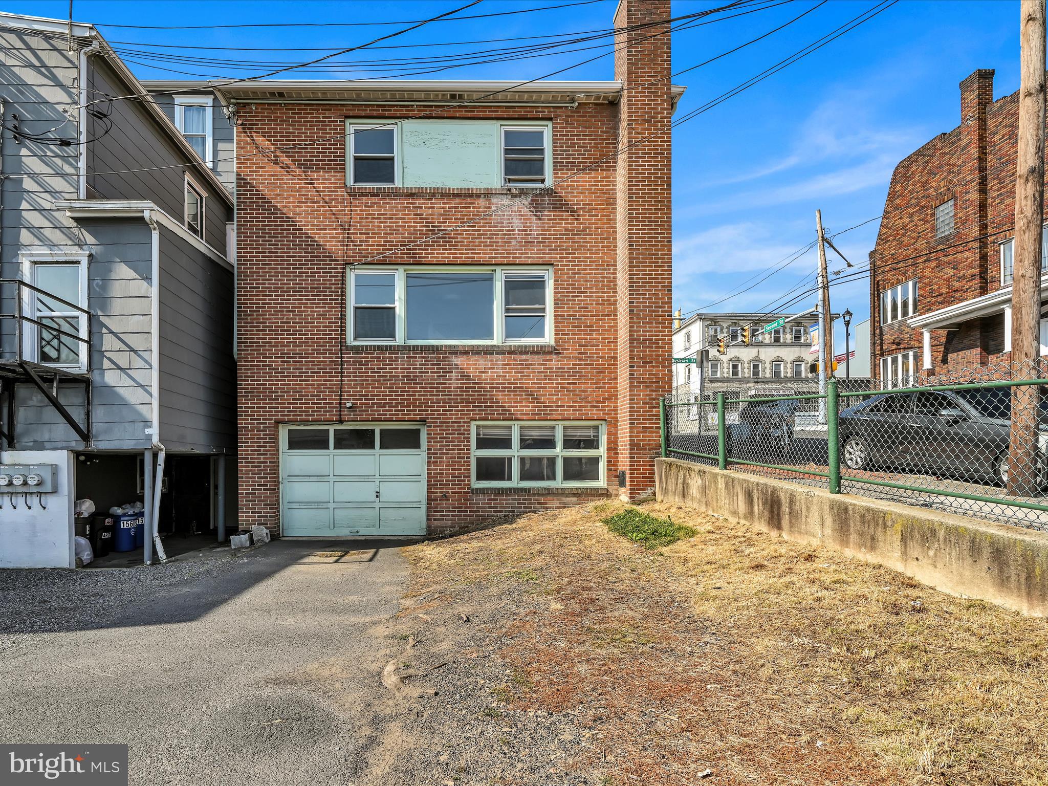 MINERSVILLE - Residential