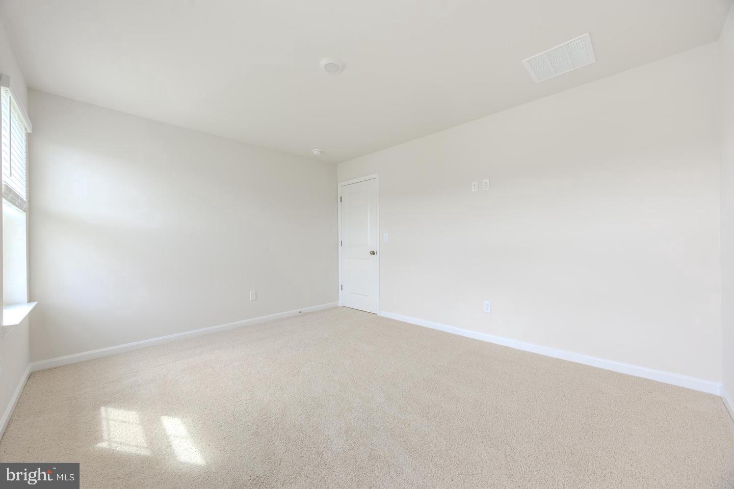 WEST WIND - Residential Lease