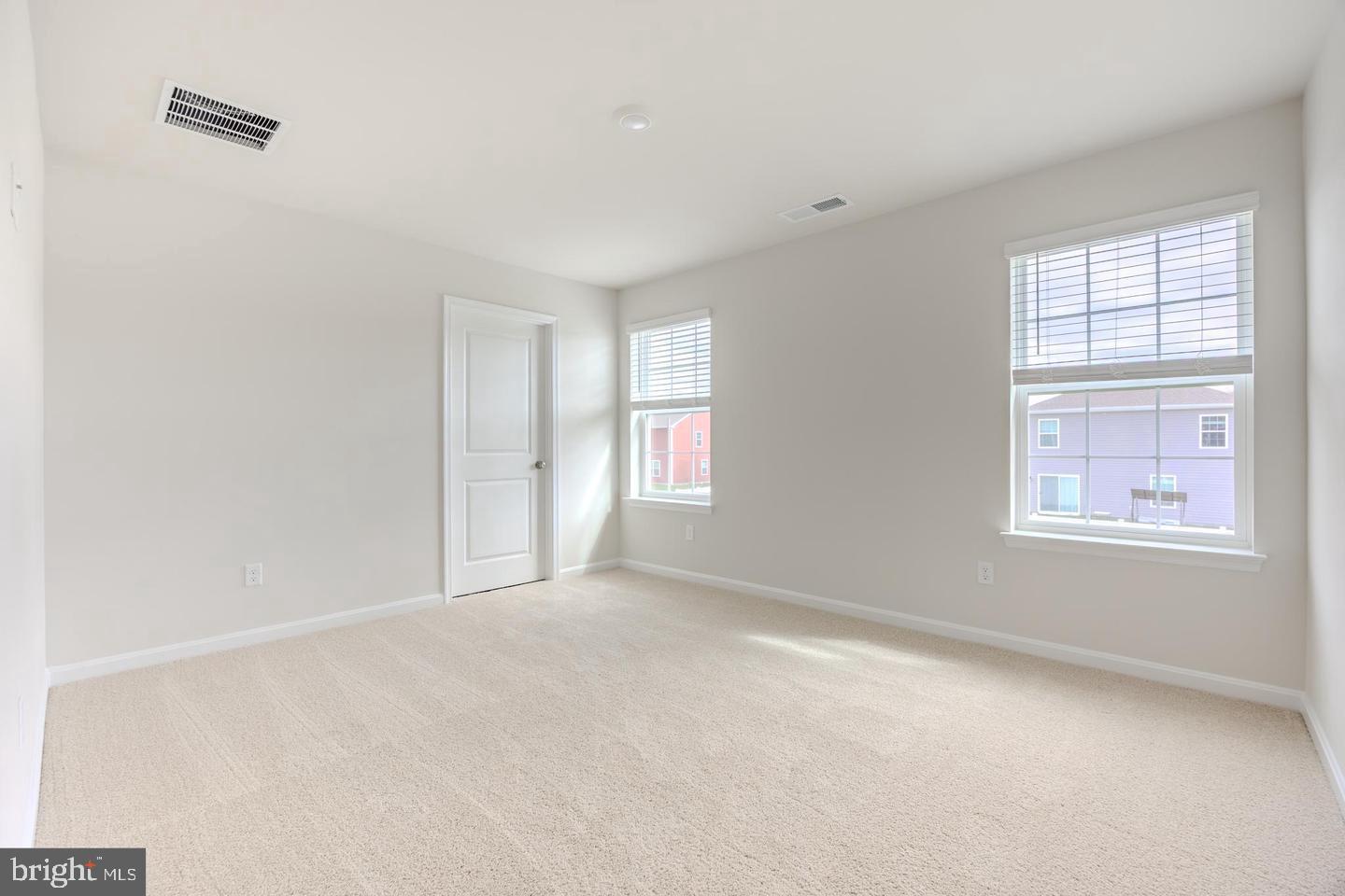 WEST WIND - Residential Lease