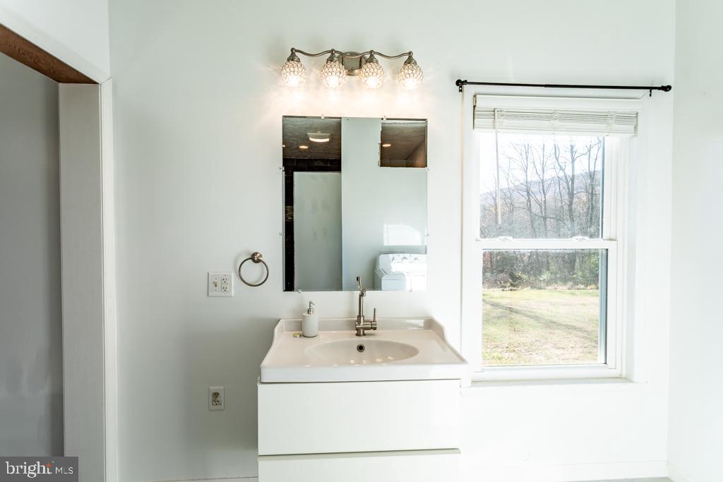 GRETCHEN ACRES - Residential