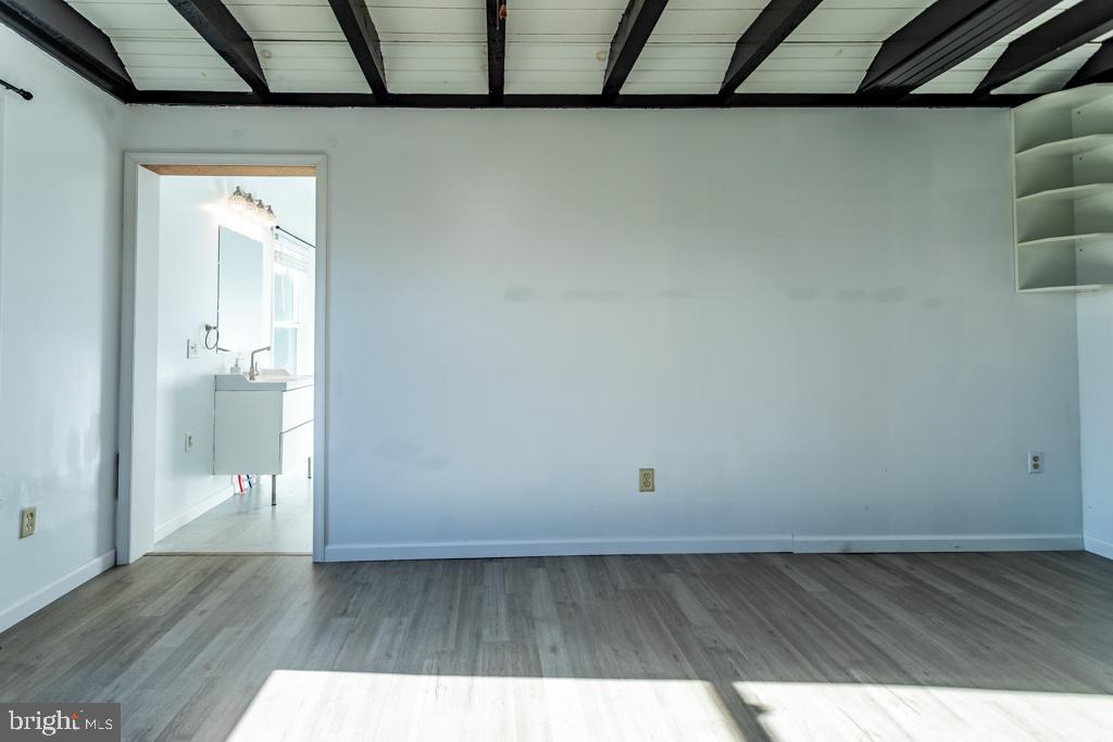 GRETCHEN ACRES - Residential