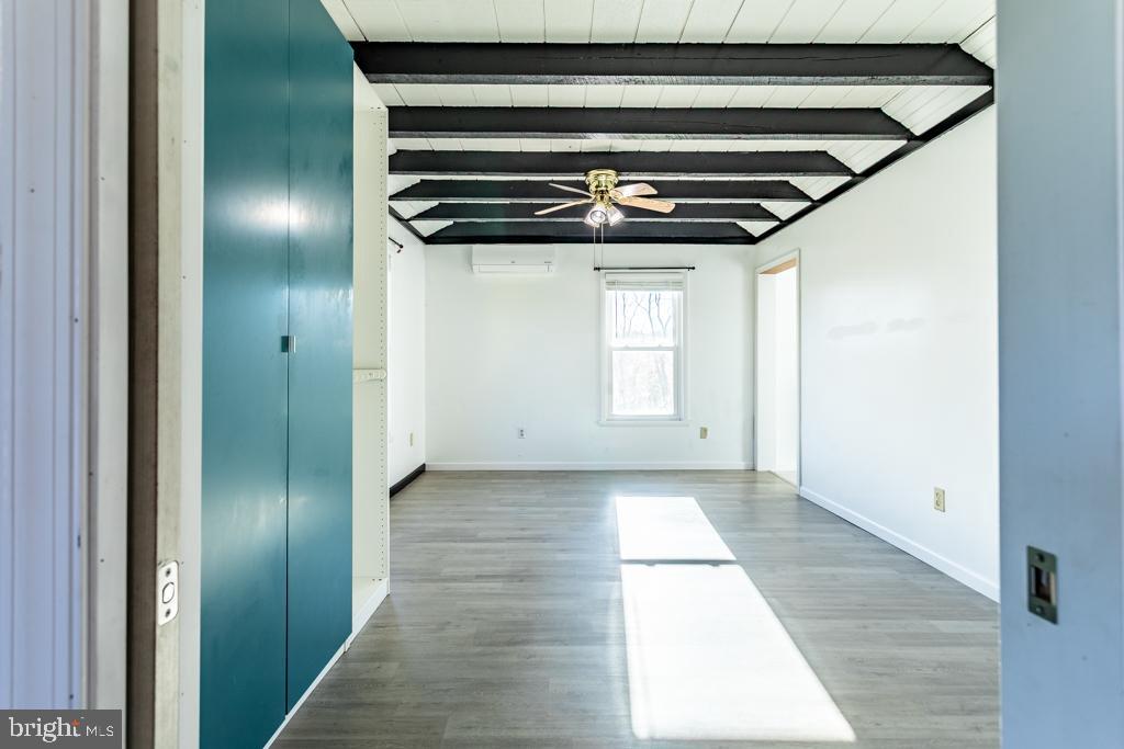 GRETCHEN ACRES - Residential