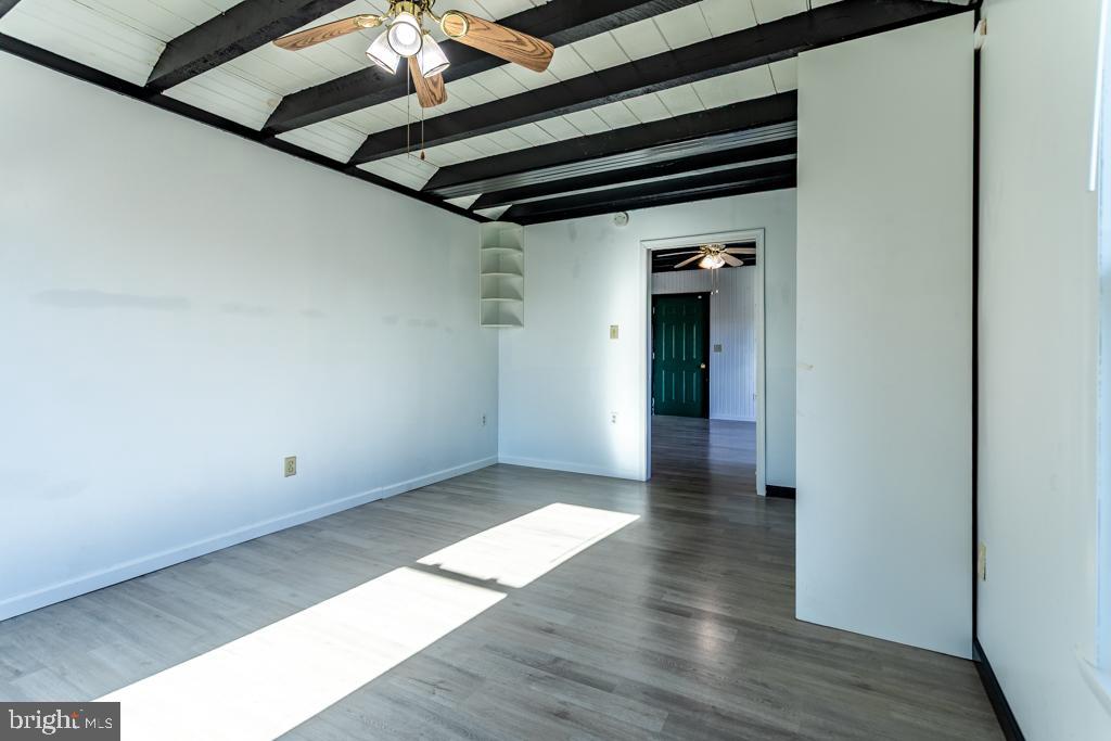 GRETCHEN ACRES - Residential