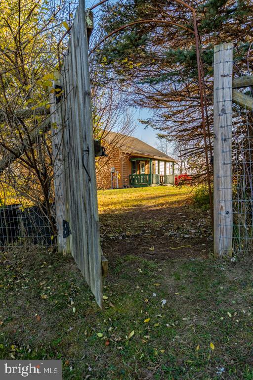 GRETCHEN ACRES - Residential