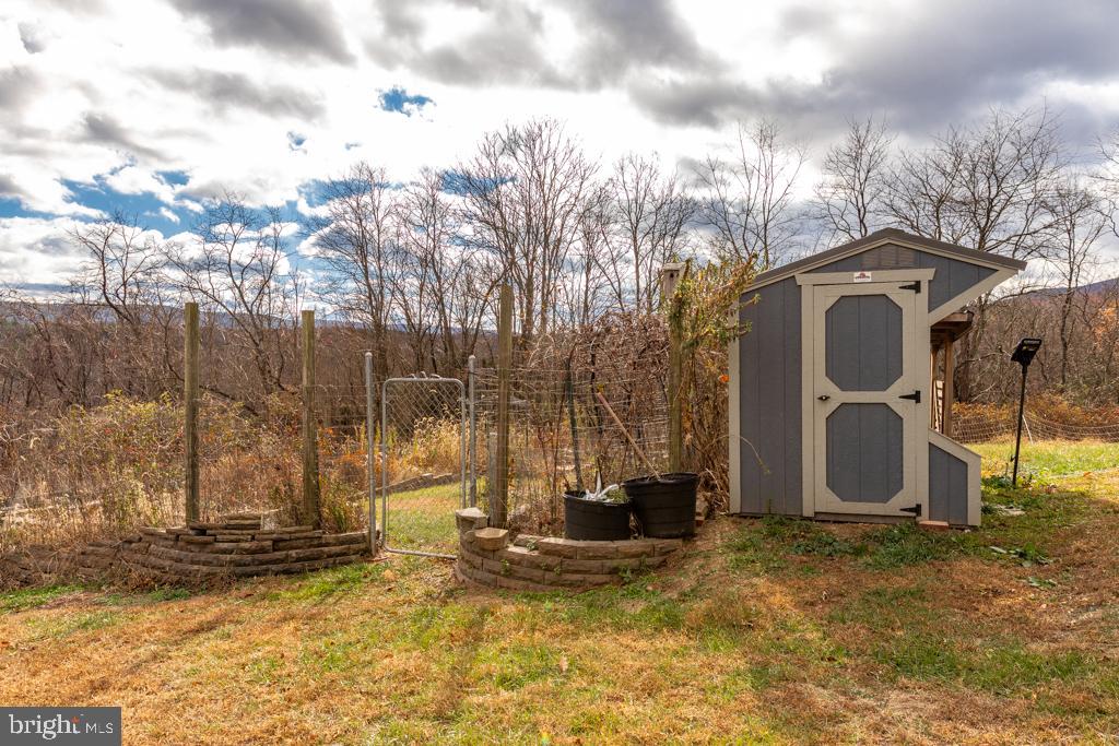 GRETCHEN ACRES - Residential