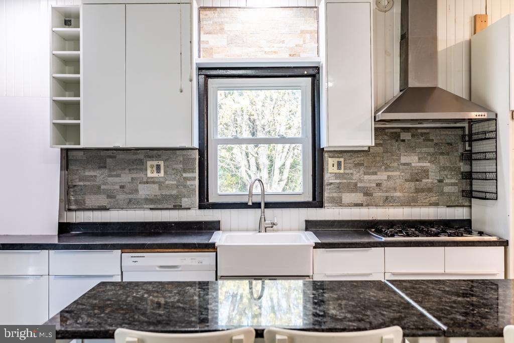 GRETCHEN ACRES - Residential