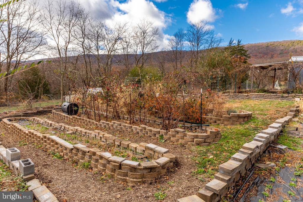 GRETCHEN ACRES - Residential