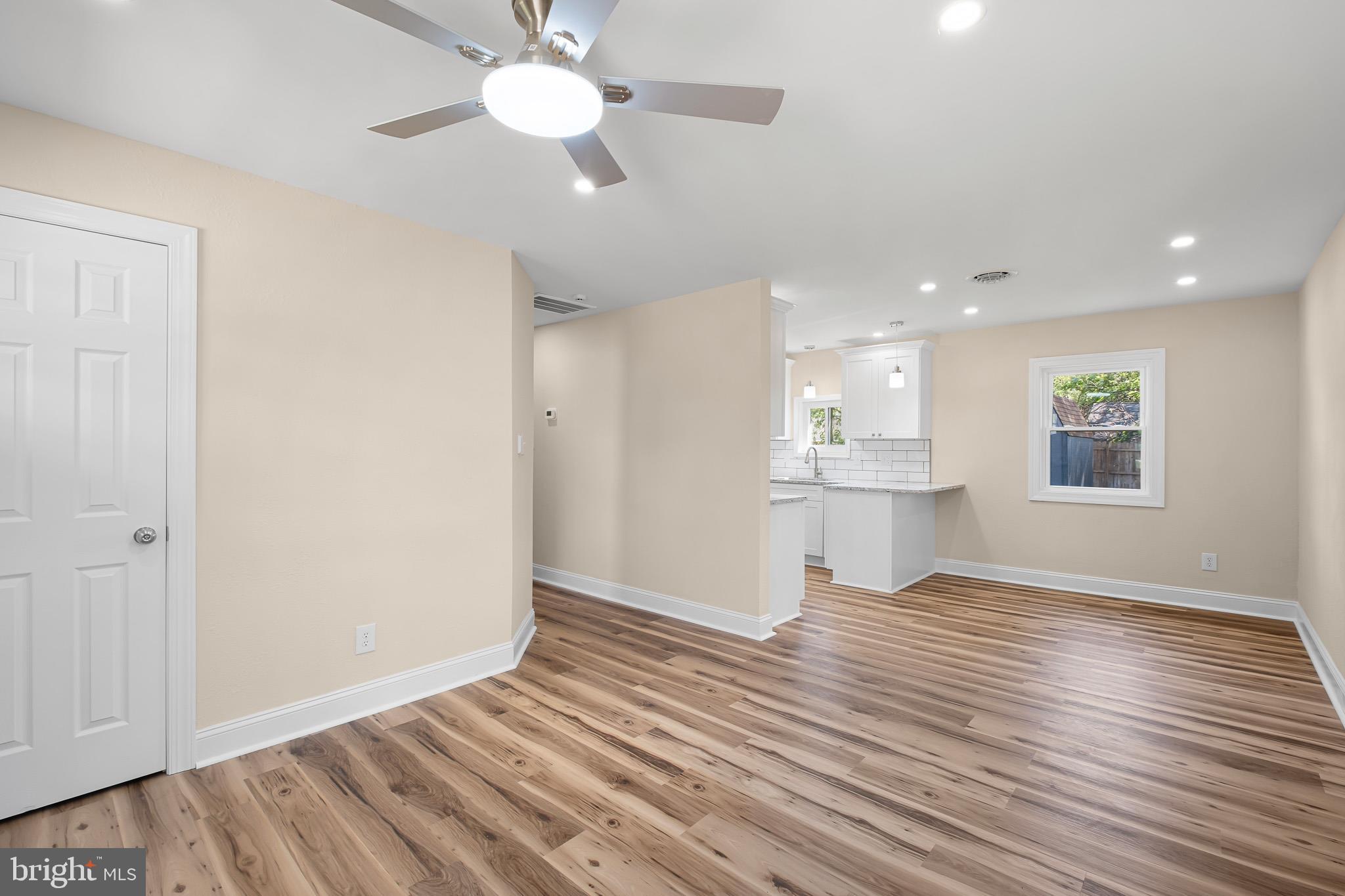 GARFIELD PARK - Residential