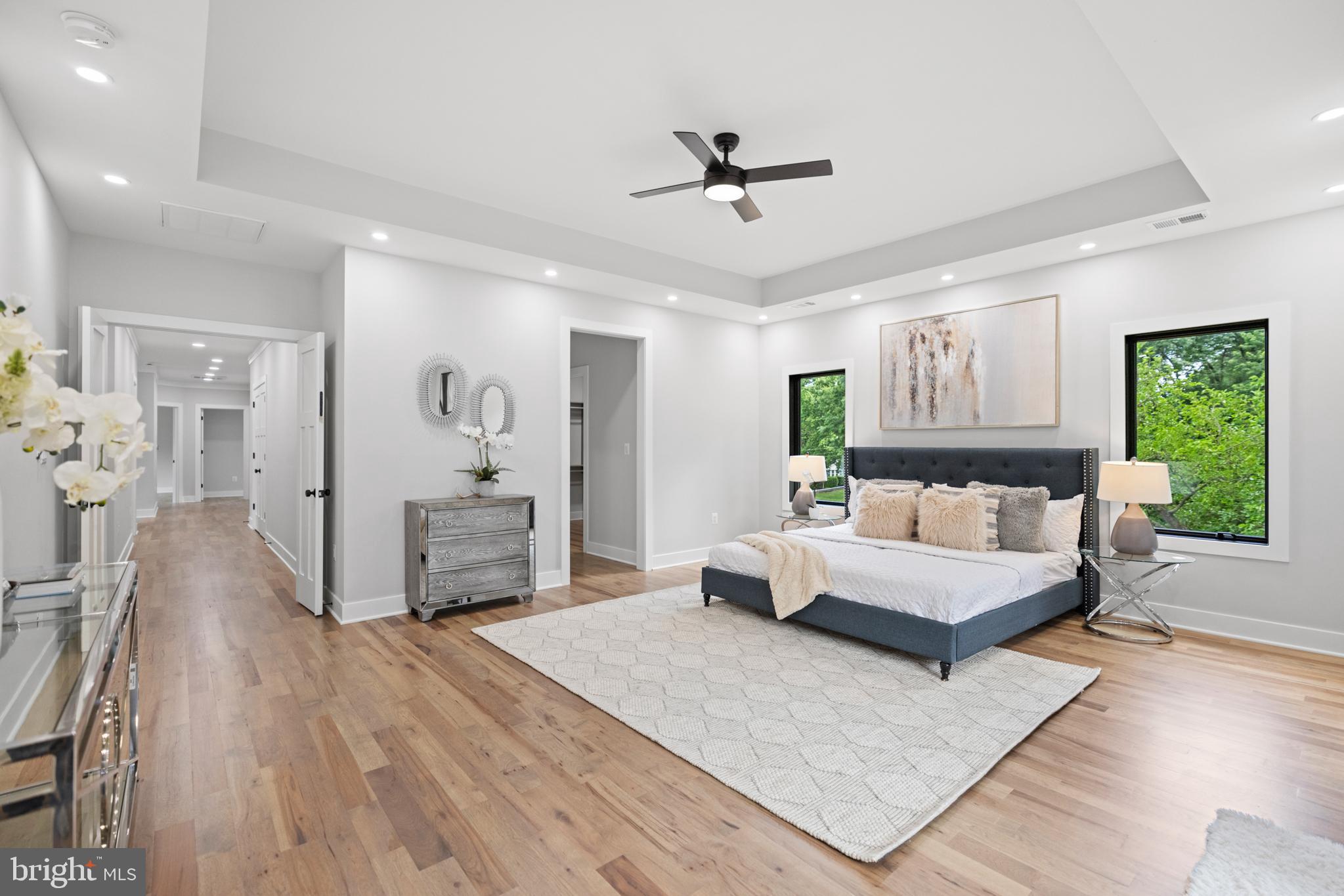 VIENNA WOODS - Residential