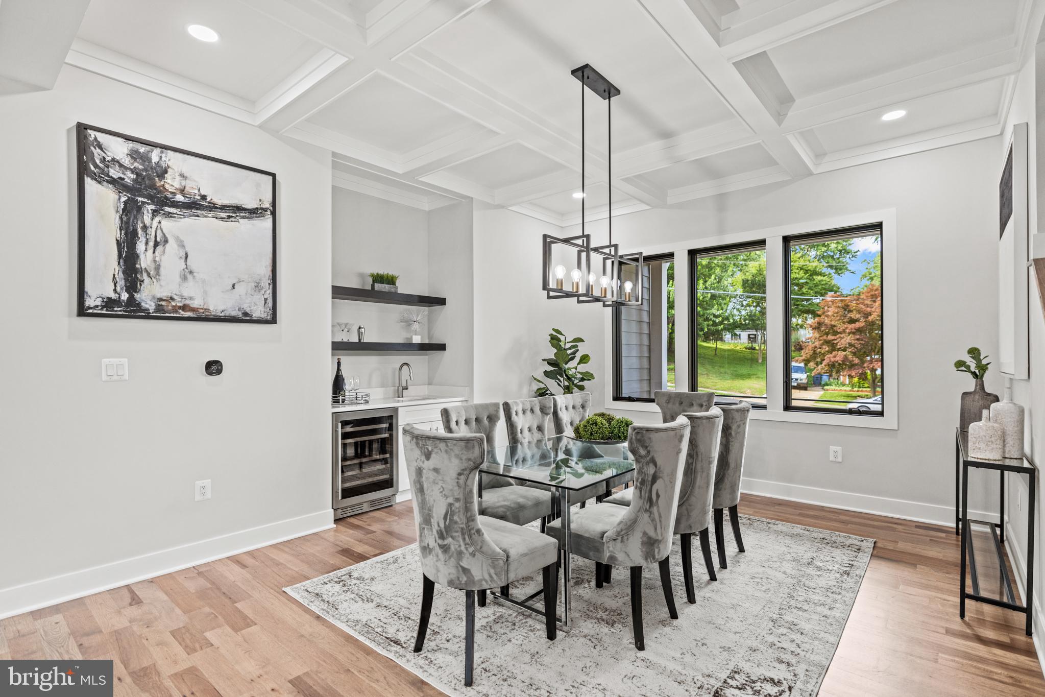 VIENNA WOODS - Residential