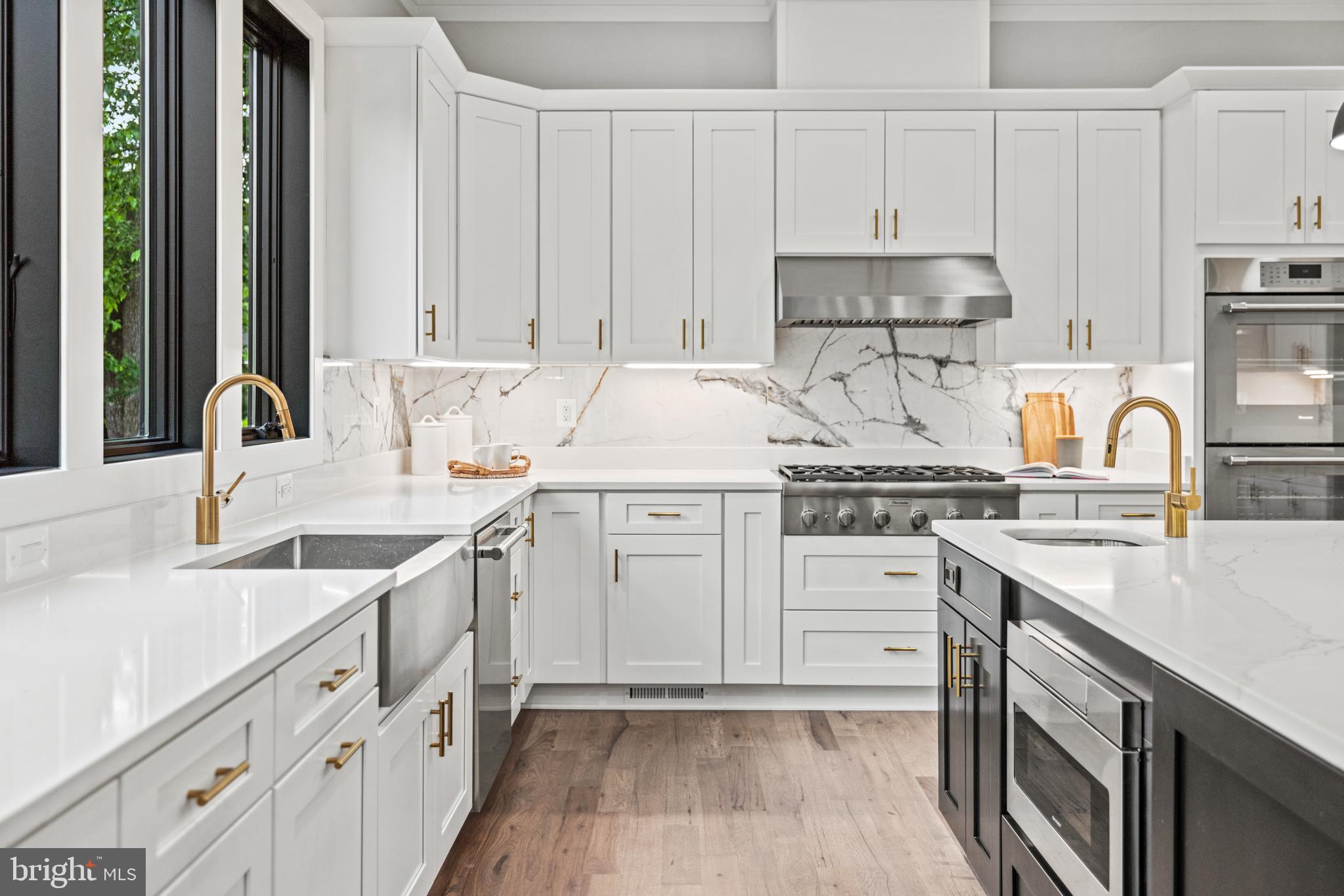 VIENNA WOODS - Residential