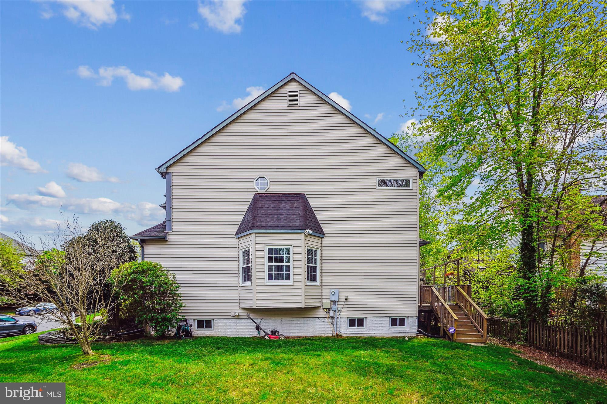 COUNTRYSIDE - Residential