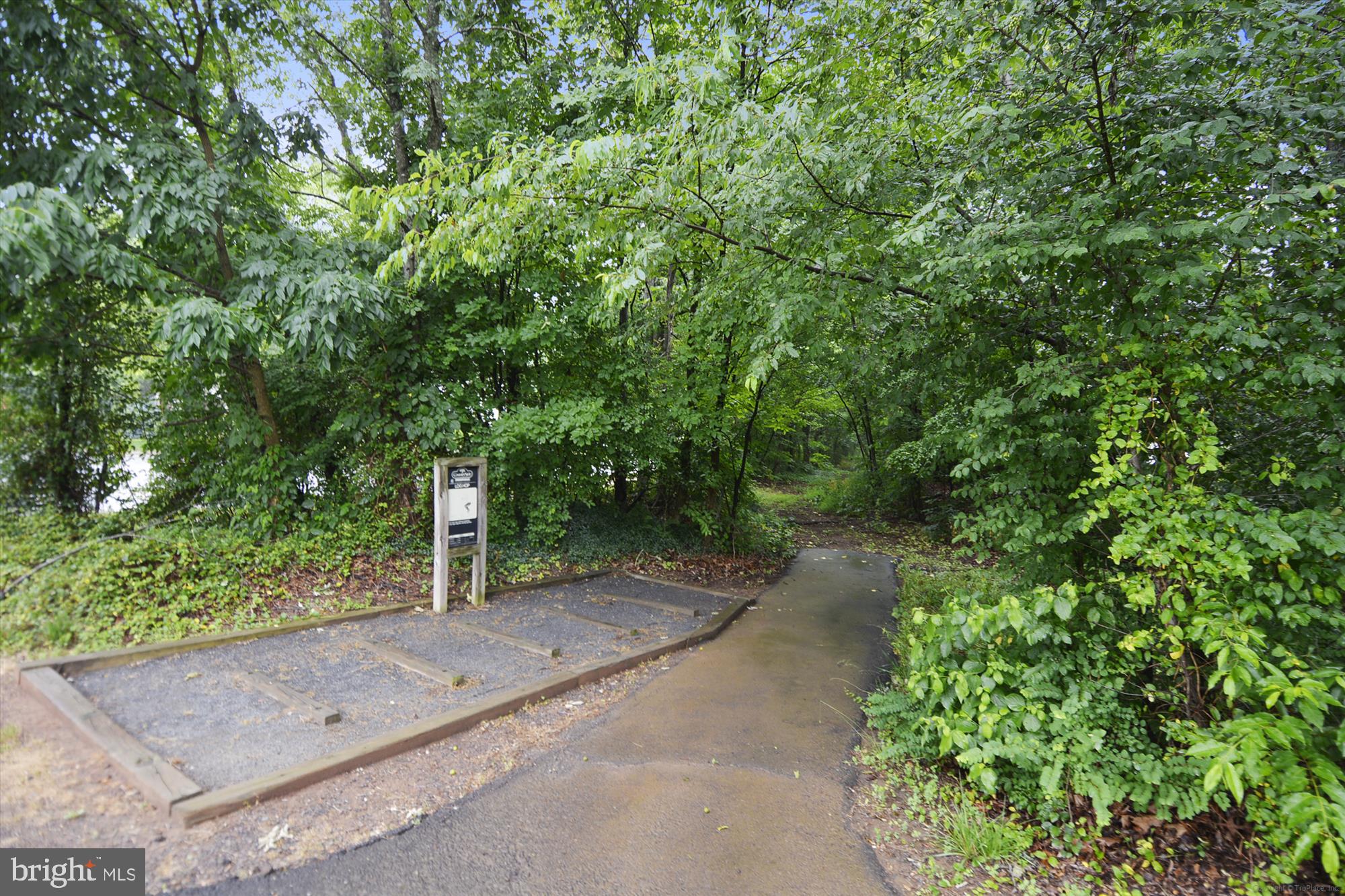 COUNTRYSIDE - Residential