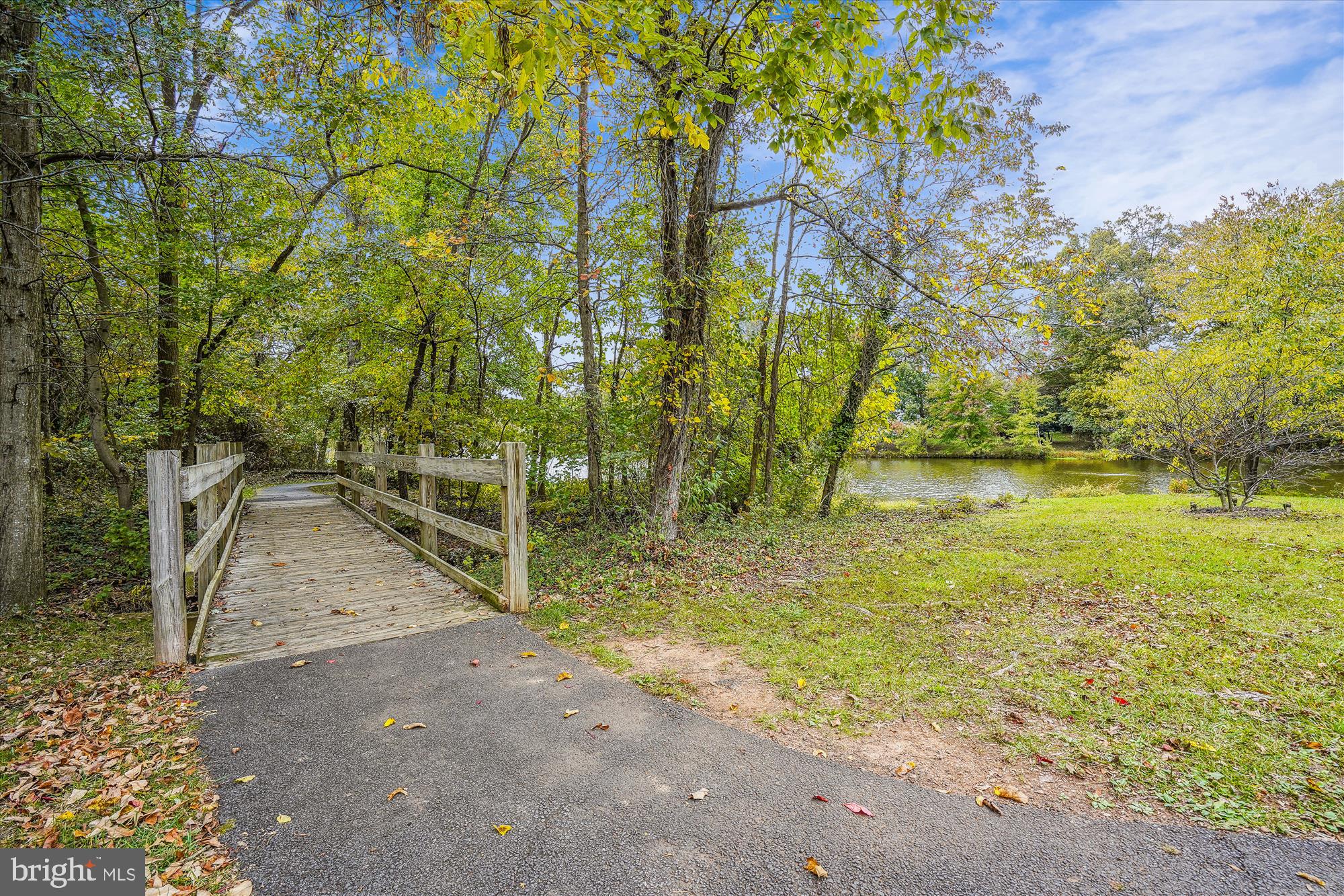 COUNTRYSIDE - Residential