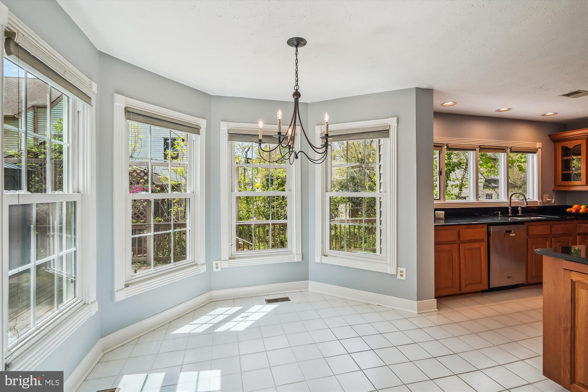 COUNTRYSIDE - Residential