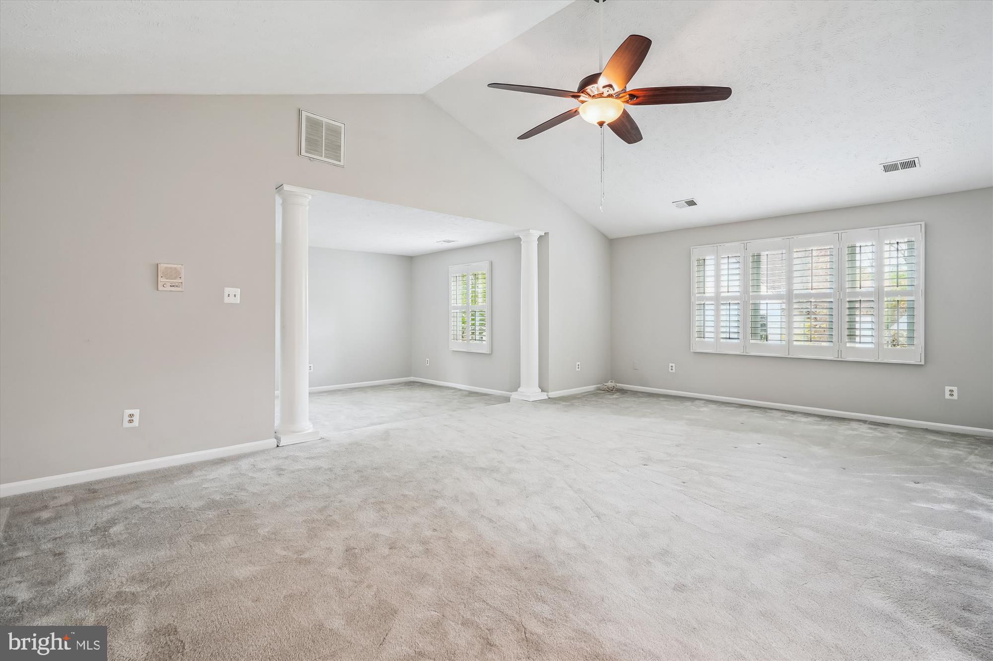 COUNTRYSIDE - Residential