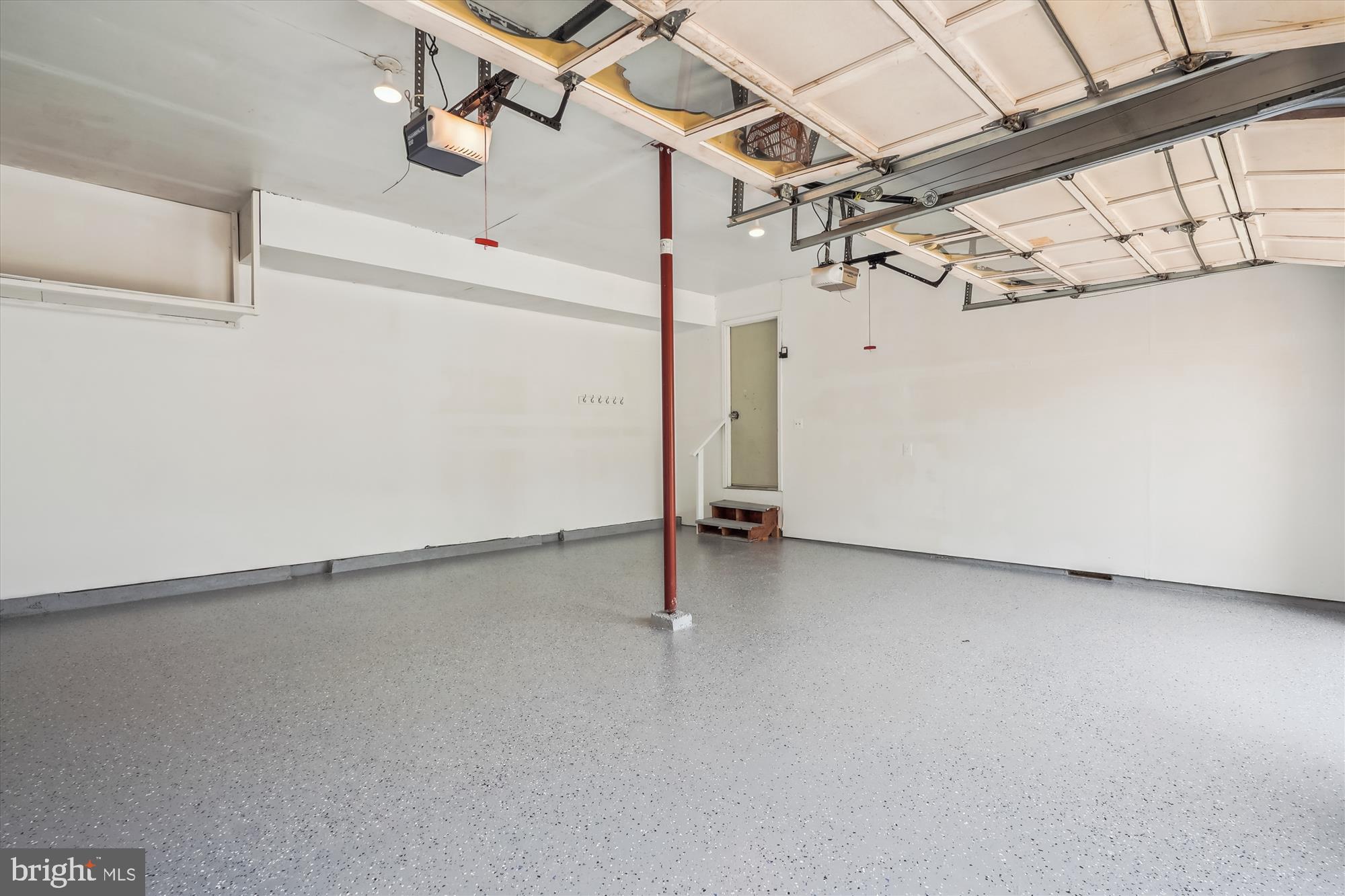 COUNTRYSIDE - Residential