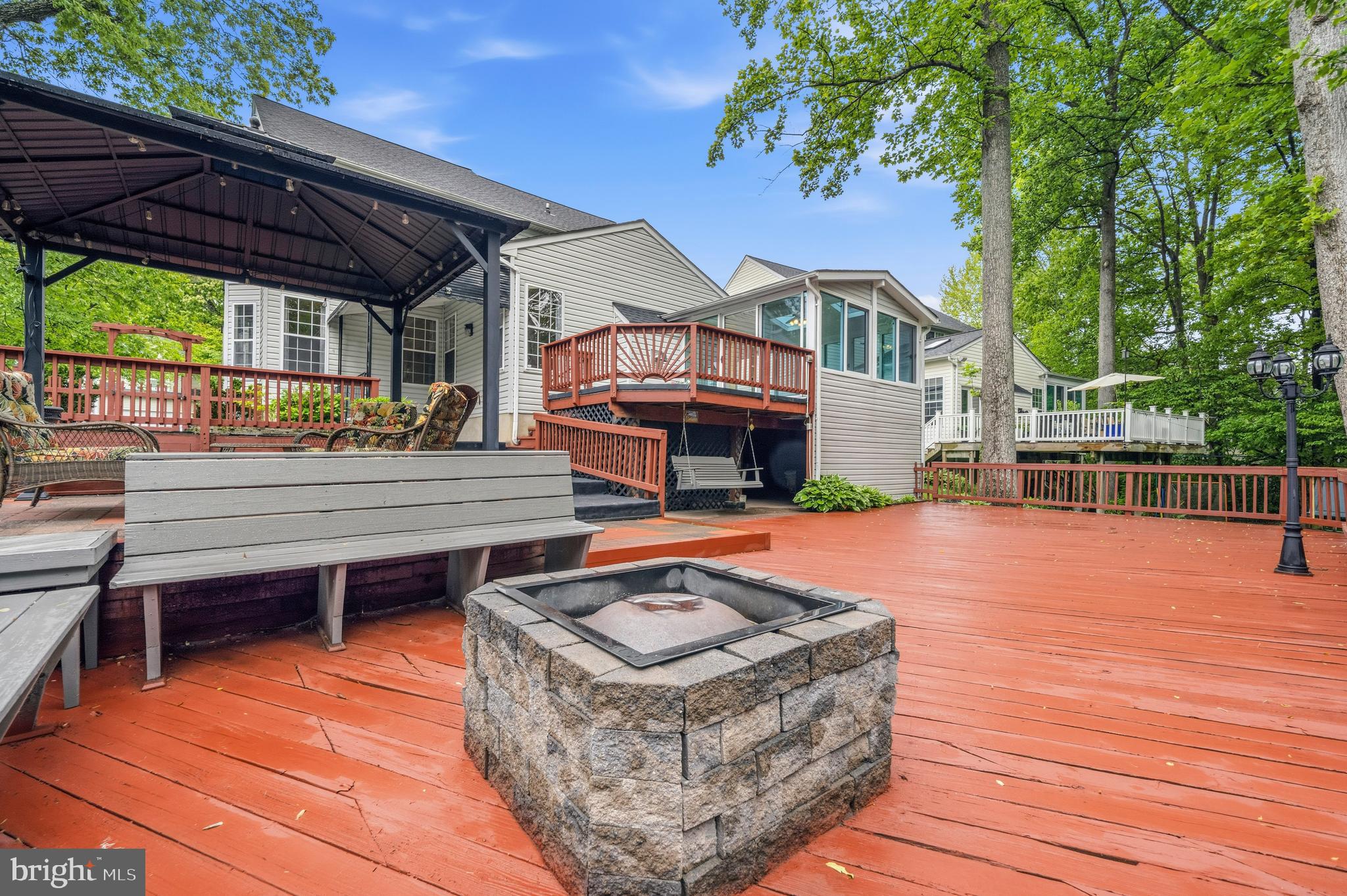 ROBINSON RETREAT - Residential