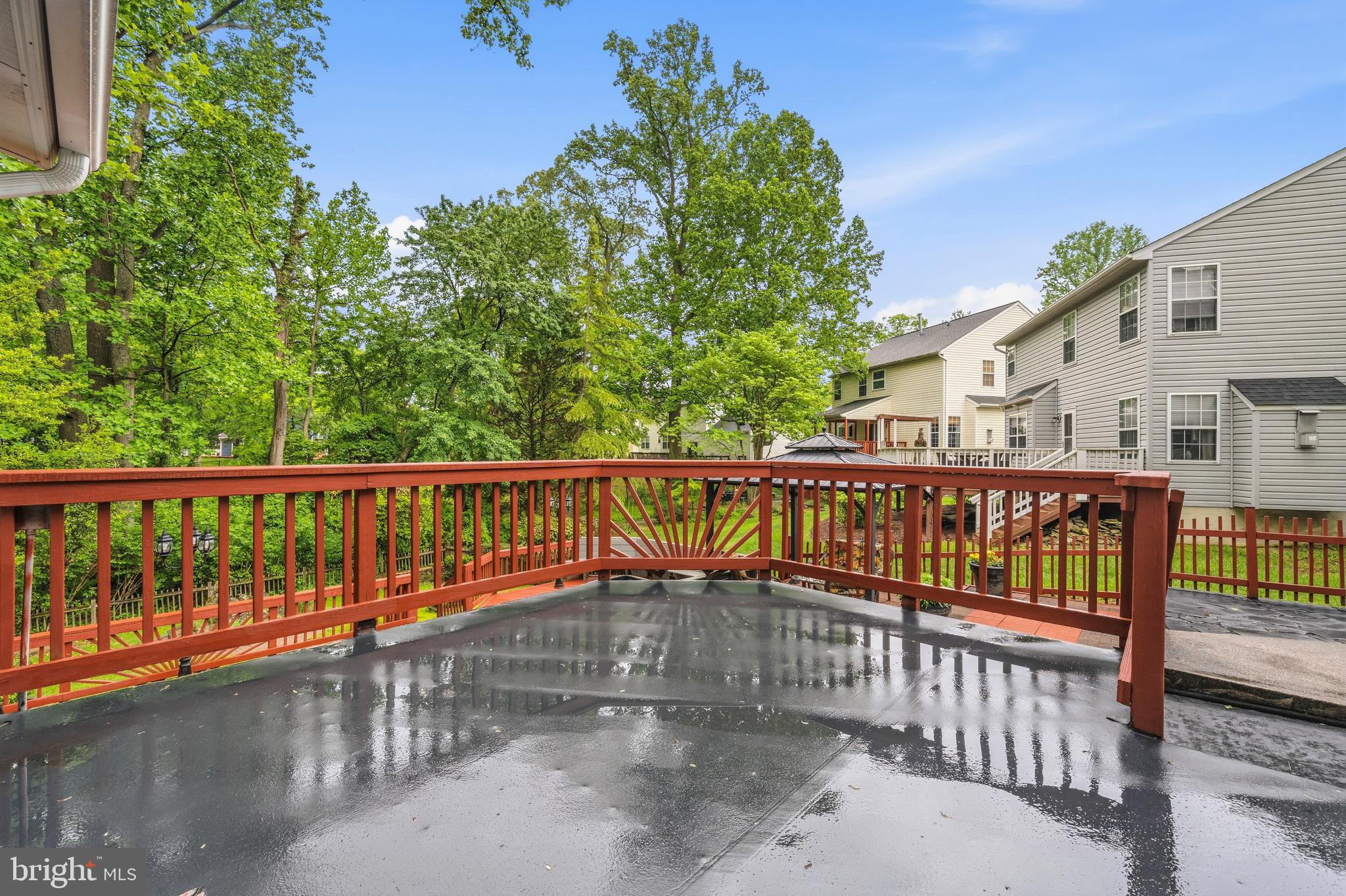 ROBINSON RETREAT - Residential