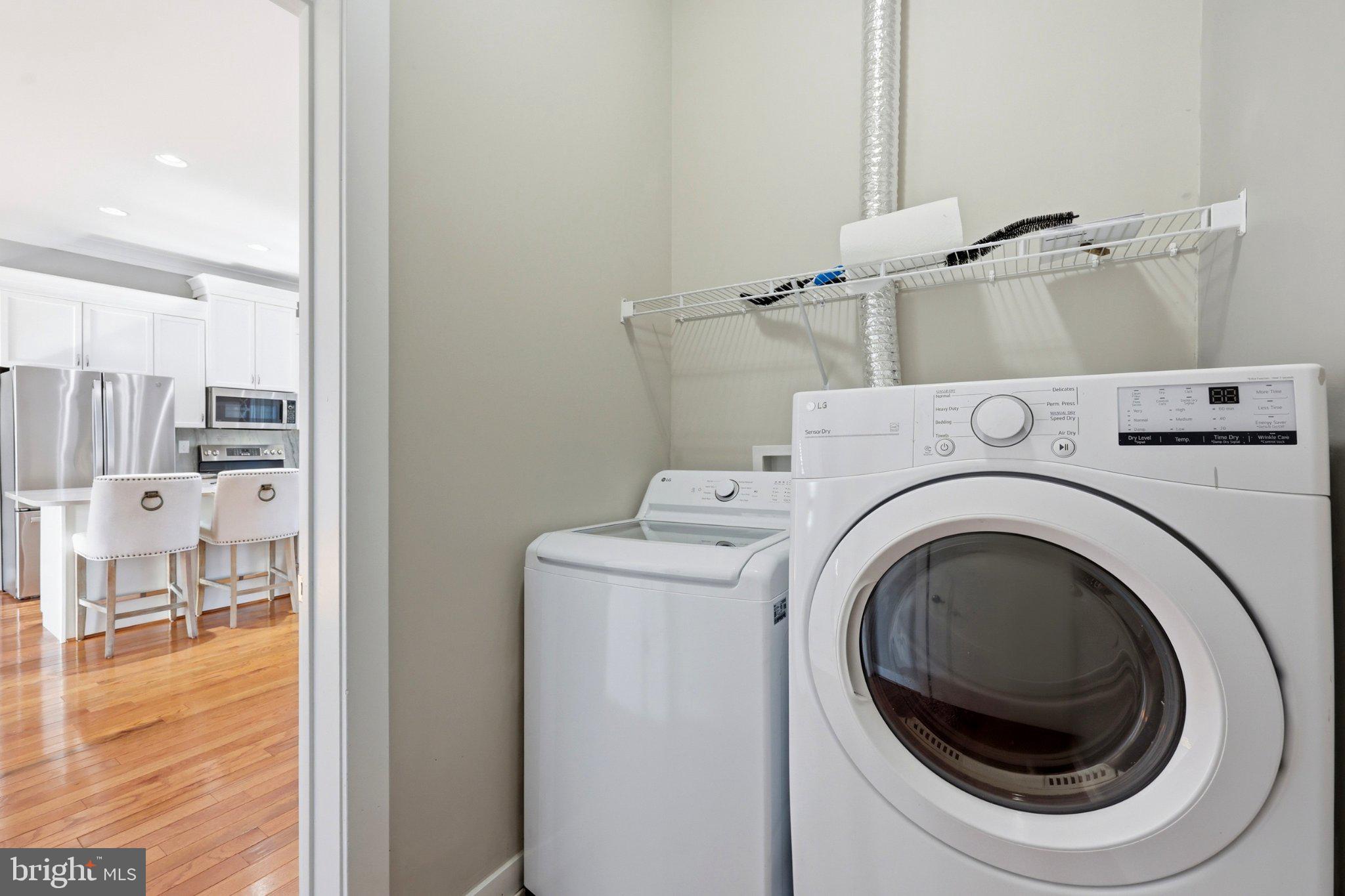 RED HILL - Residential