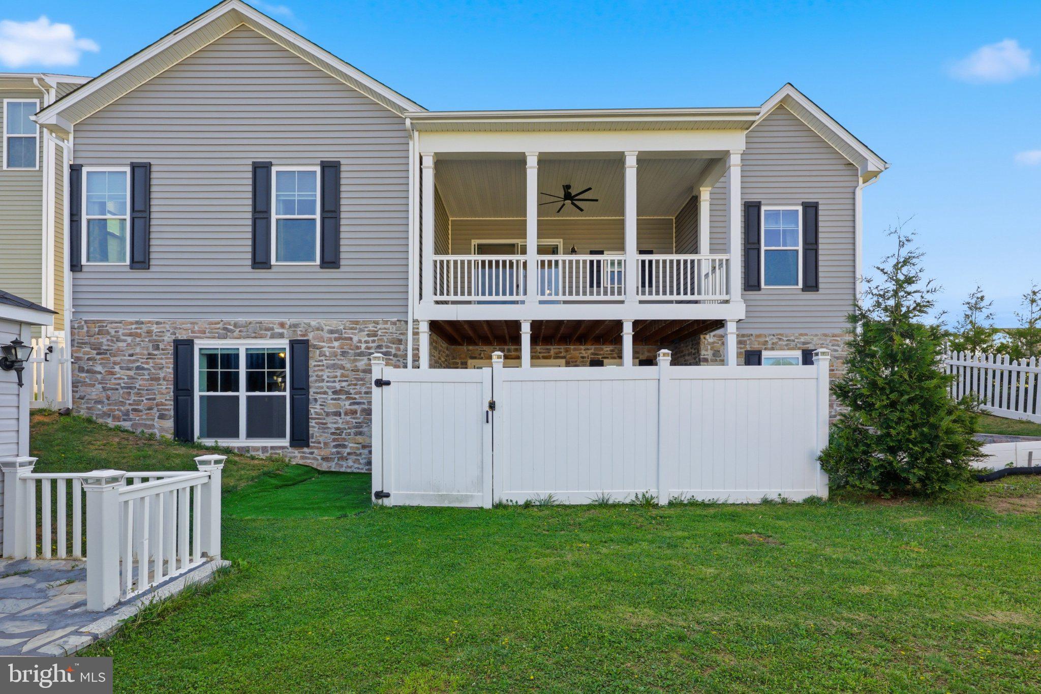 RED HILL - Residential